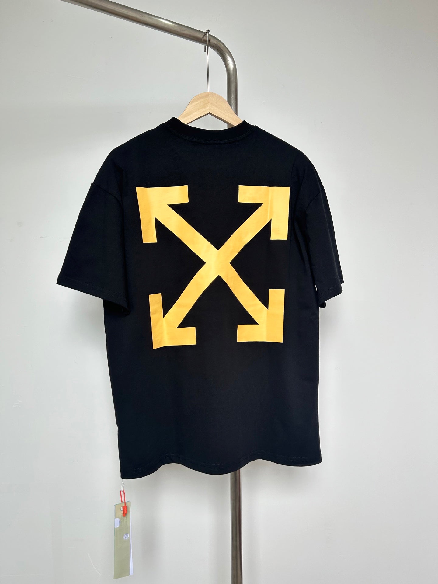 LuxluxHouse Best Quality Clothes Off White T-shirt