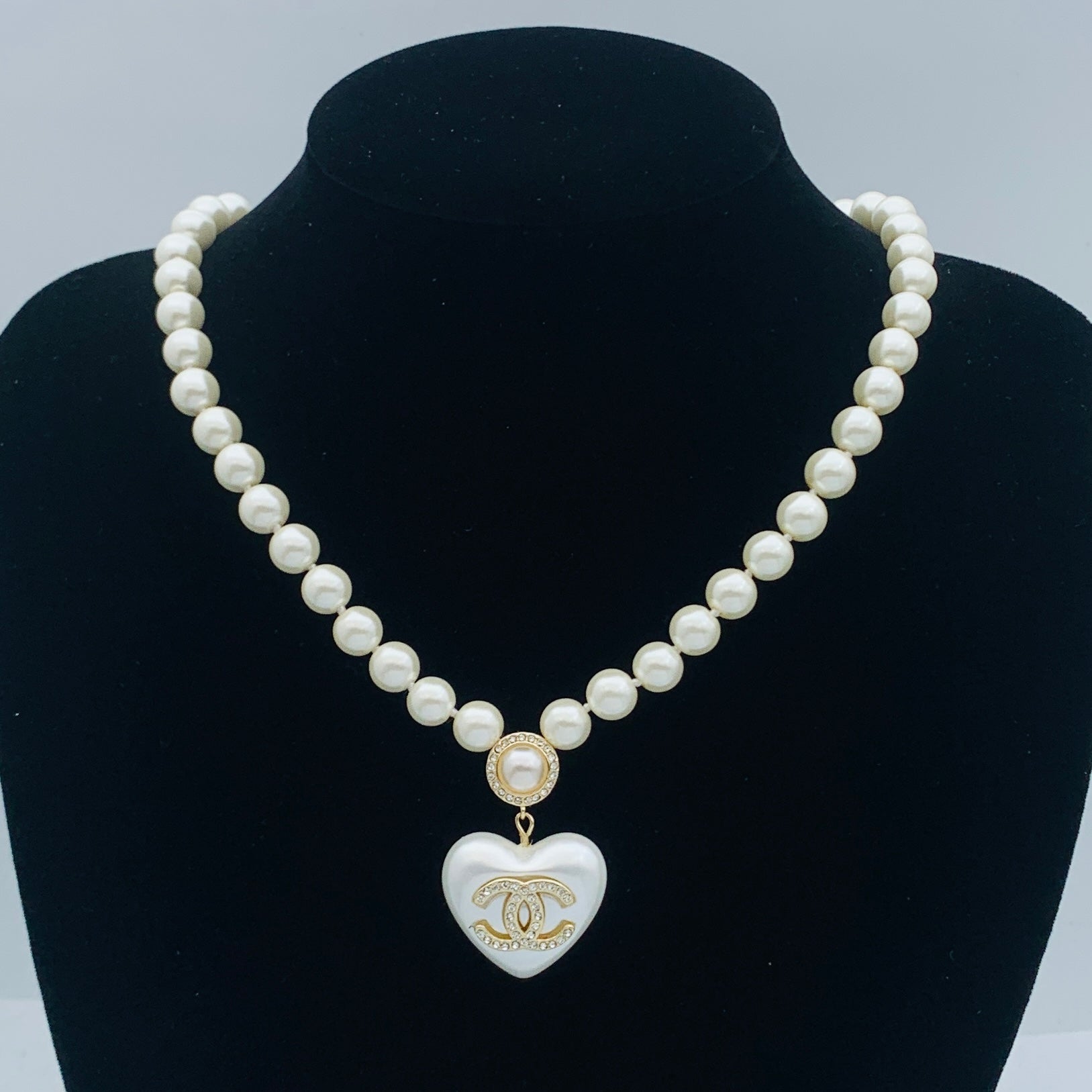 LuxluxHouse Low Price And High Quality Accessories Chanel