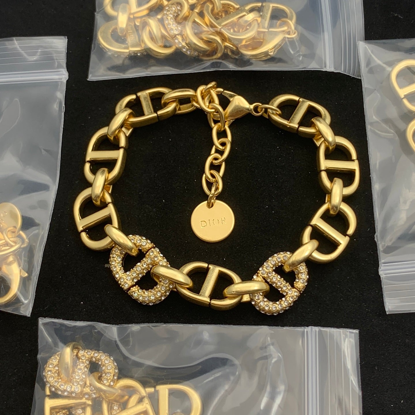 LuxluxHouse Low Price And High Quality Accessories Dior