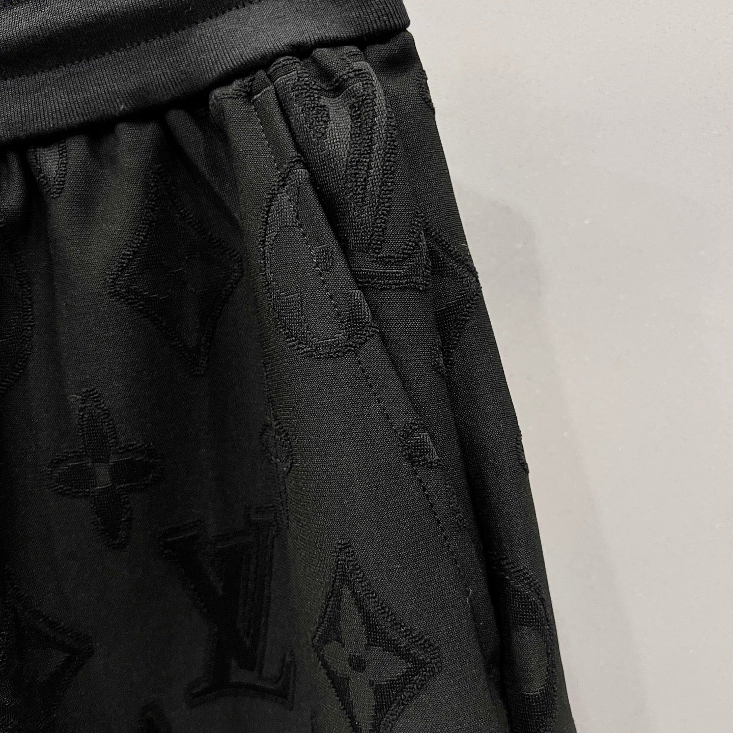 LuxluxHouse Best Quality Clothes Pants Louis Vuitton