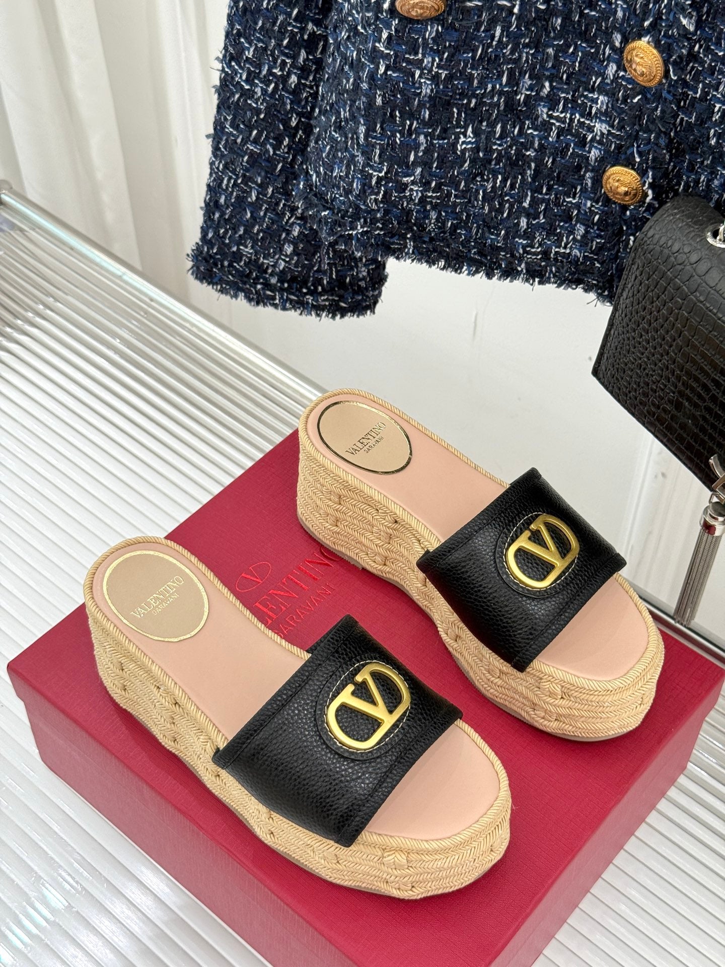 LuxluxHouse Best Quality Valentino Women Shoes