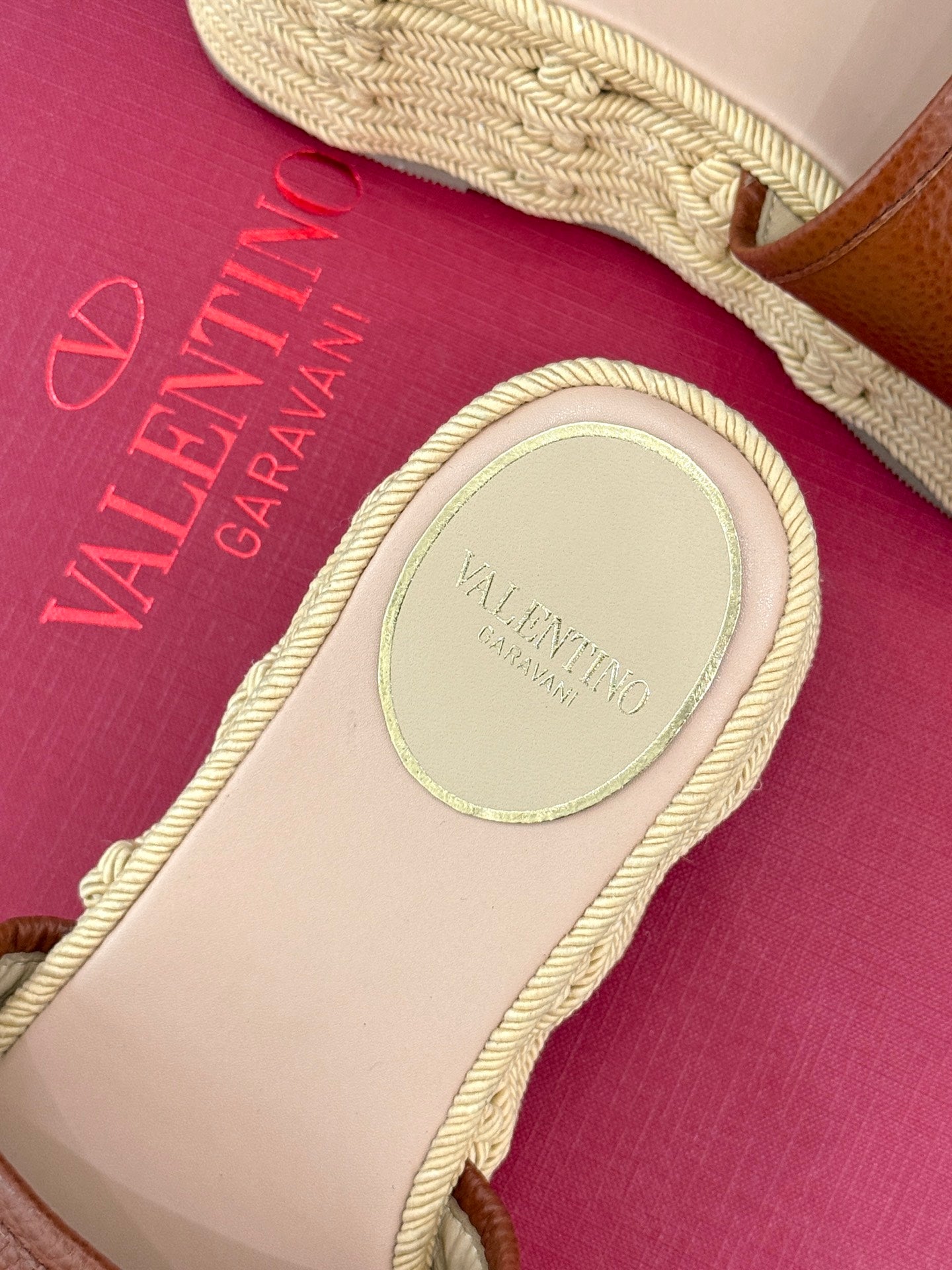 LuxluxHouse Best Quality Valentino Women Shoes