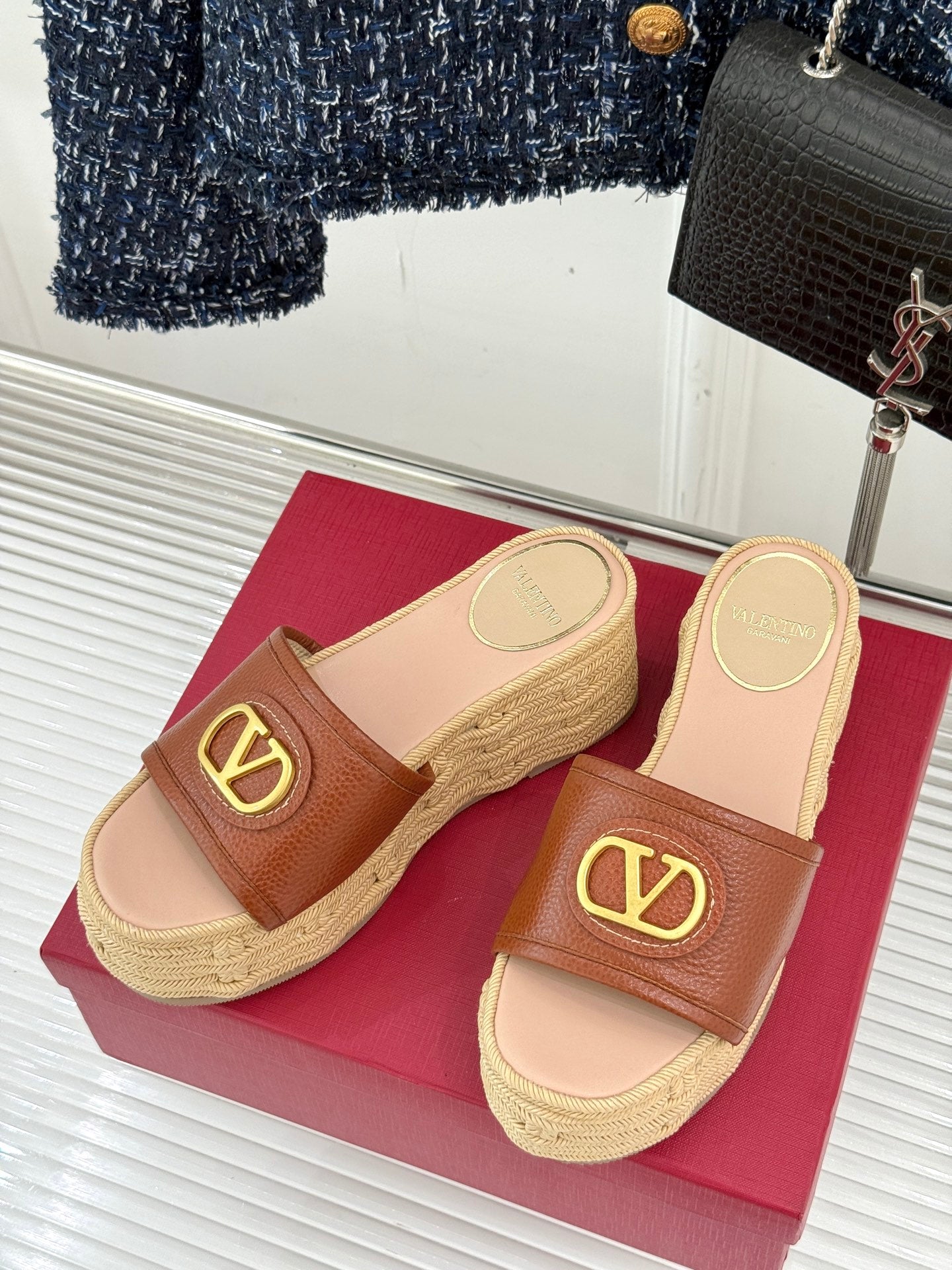 LuxluxHouse Best Quality Valentino Women Shoes