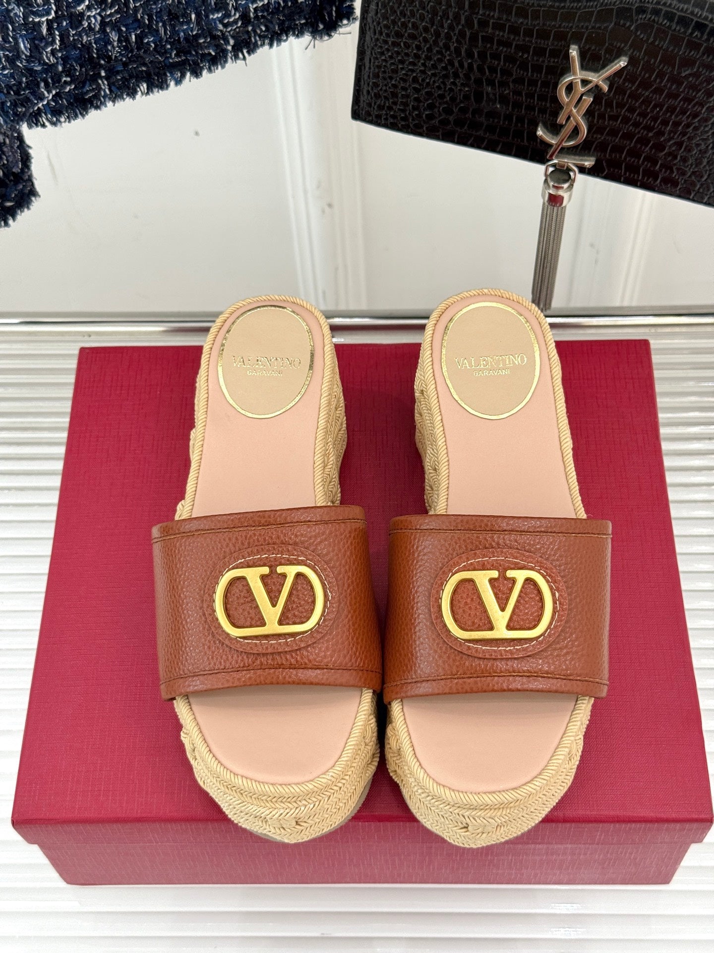 LuxluxHouse Best Quality Valentino Women Shoes