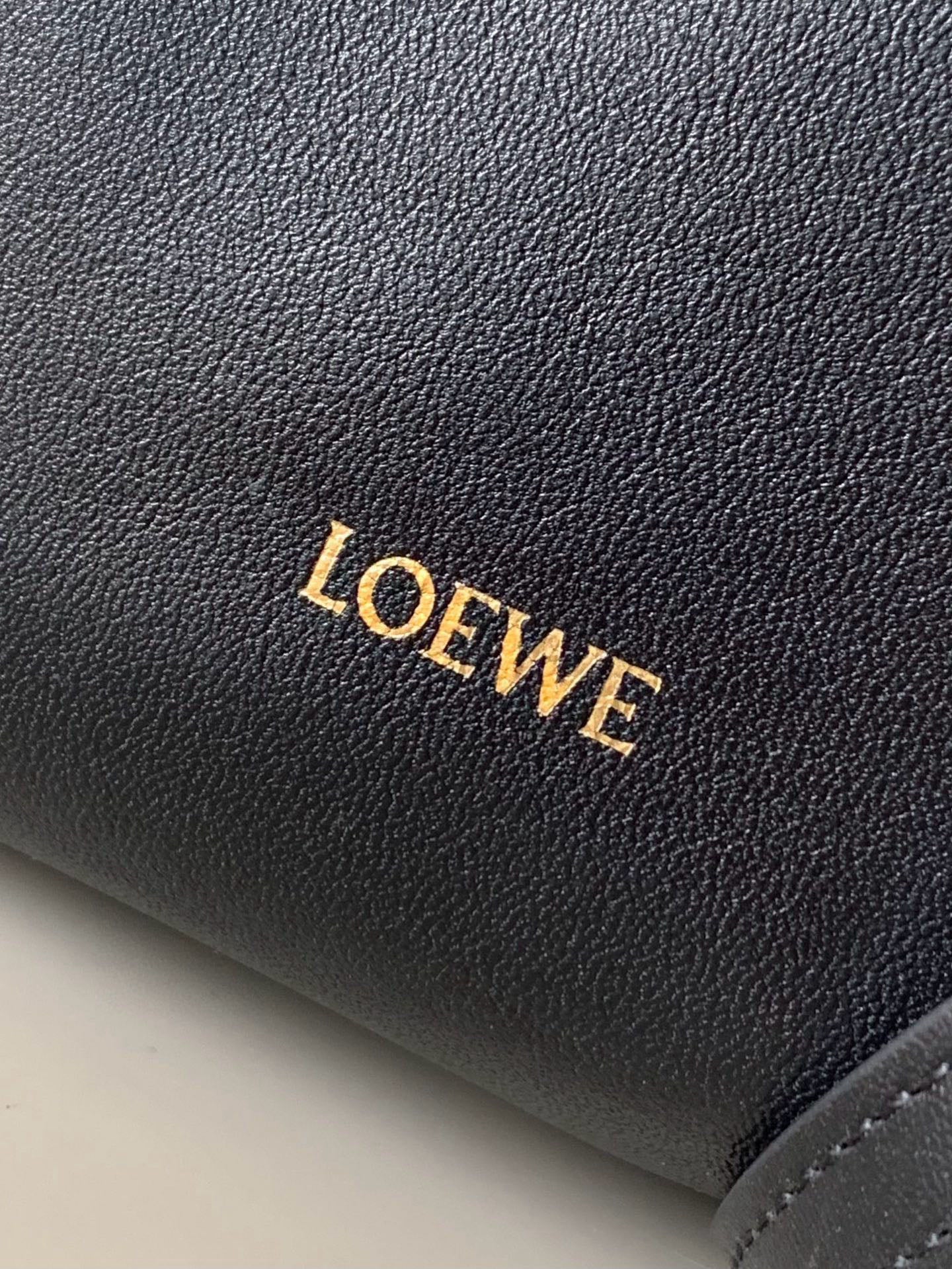 LuxluxHouse Best Quality Bags Loewe Women