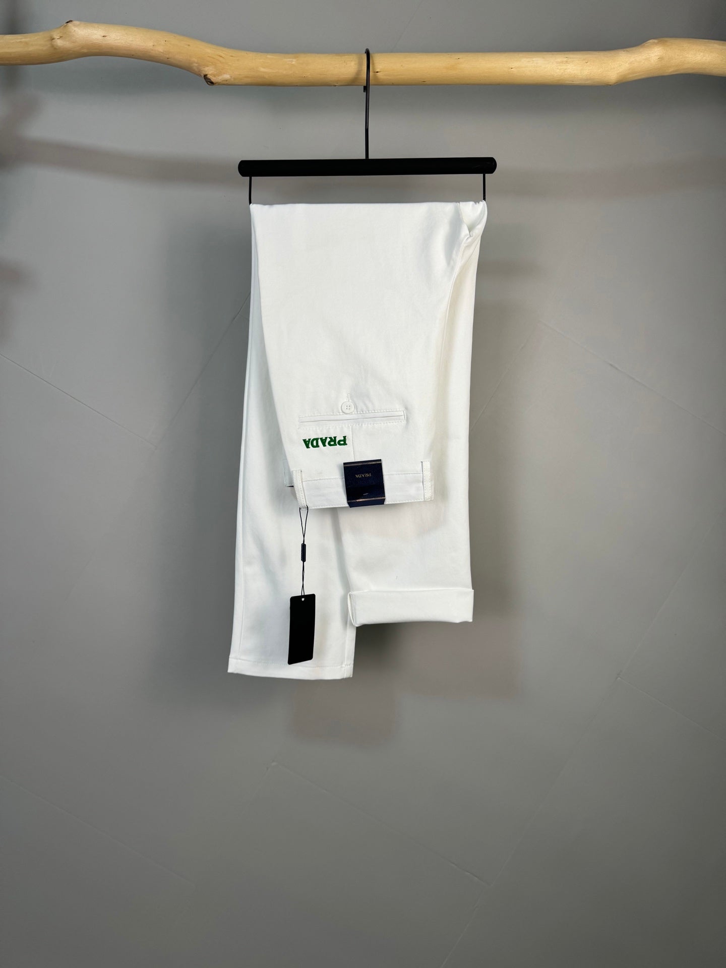 LuxluxHouse Best Quality Clothes Pants Prada