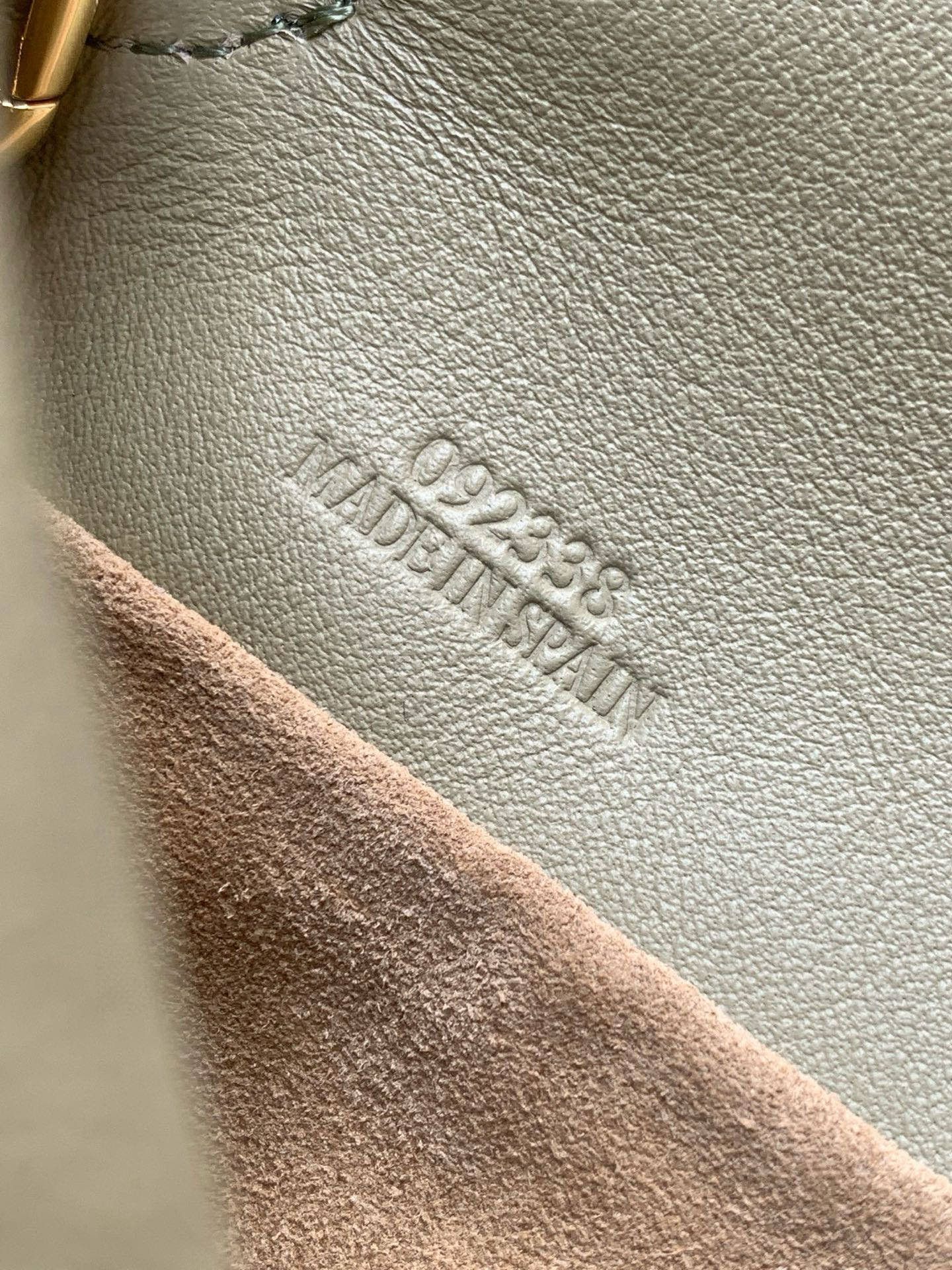 LuxluxHouse Best Quality Bags Loewe Women
