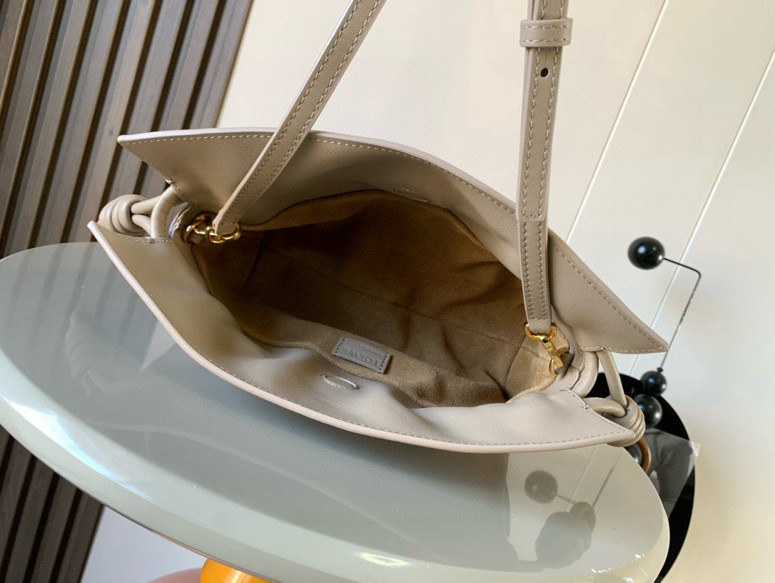LuxluxHouse Best Quality Bags Loewe Women