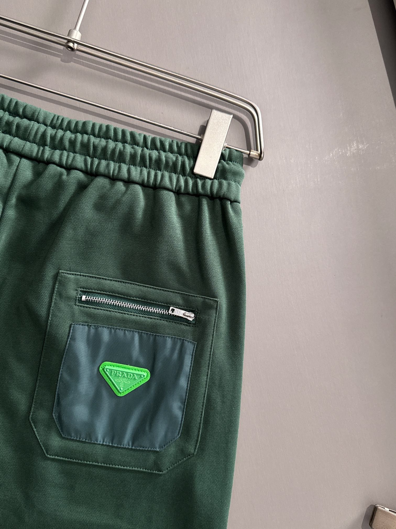 LuxluxHouse Best Quality Clothes Pants Prada