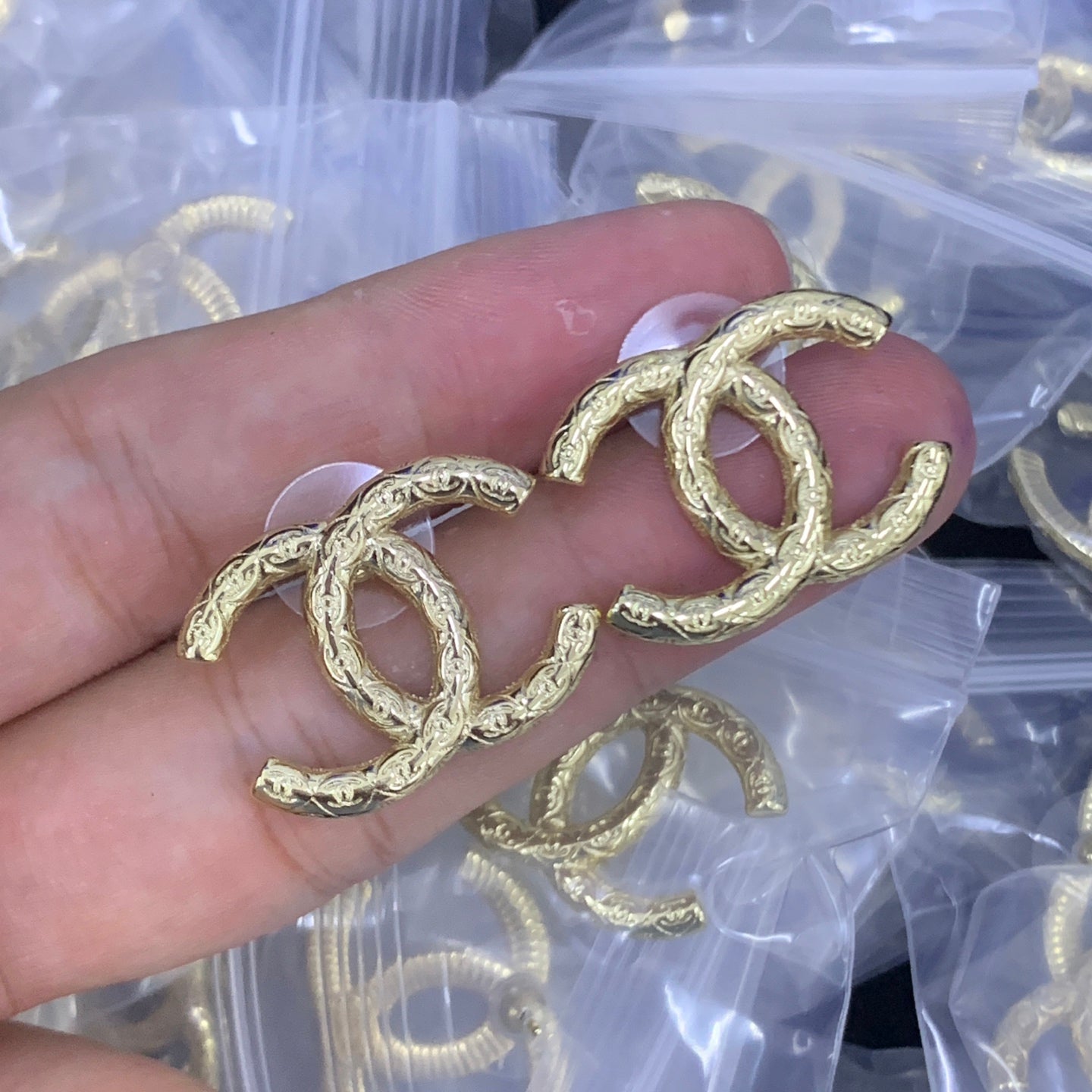LuxluxHouse Low Price And High Quality Accessories Chanel