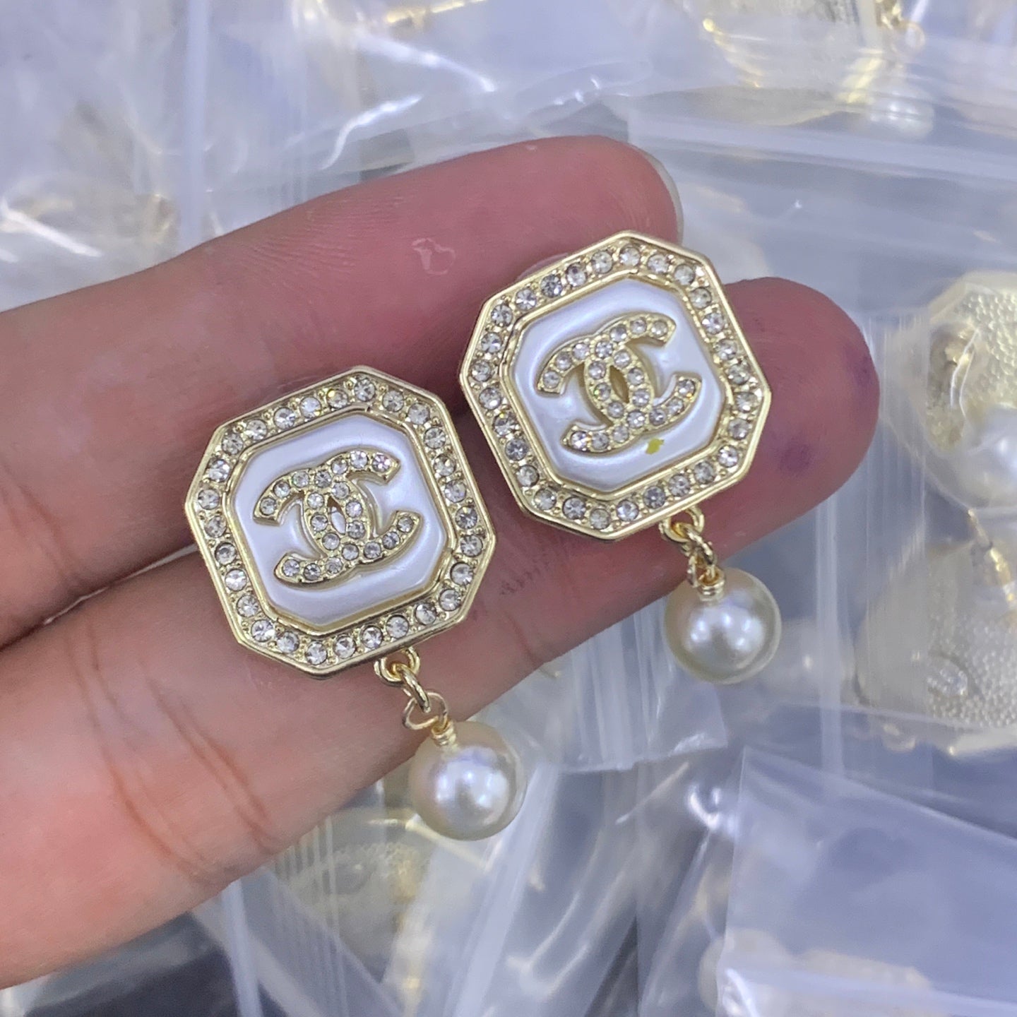 LuxluxHouse Low Price And High Quality Accessories Chanel