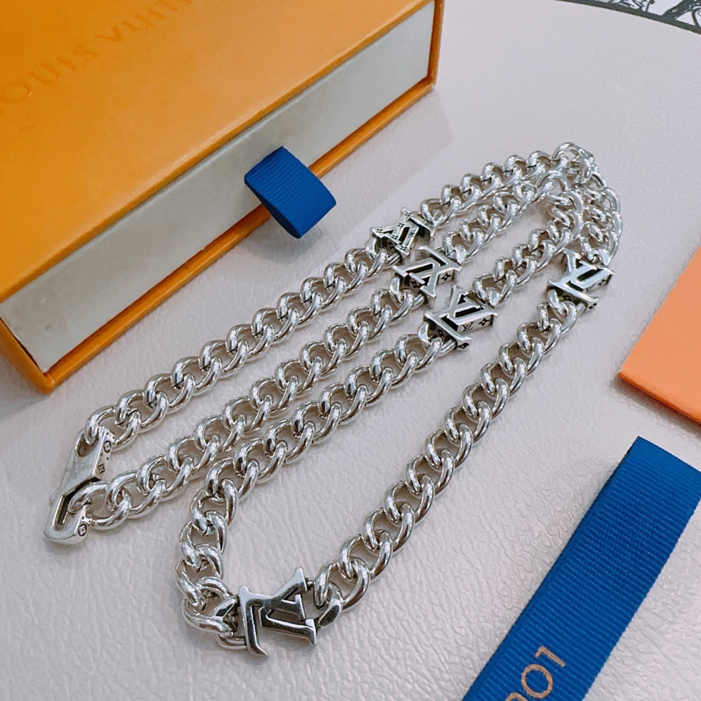LuxluxHouse Best Quality Accessories Necklace Louis Vuitton