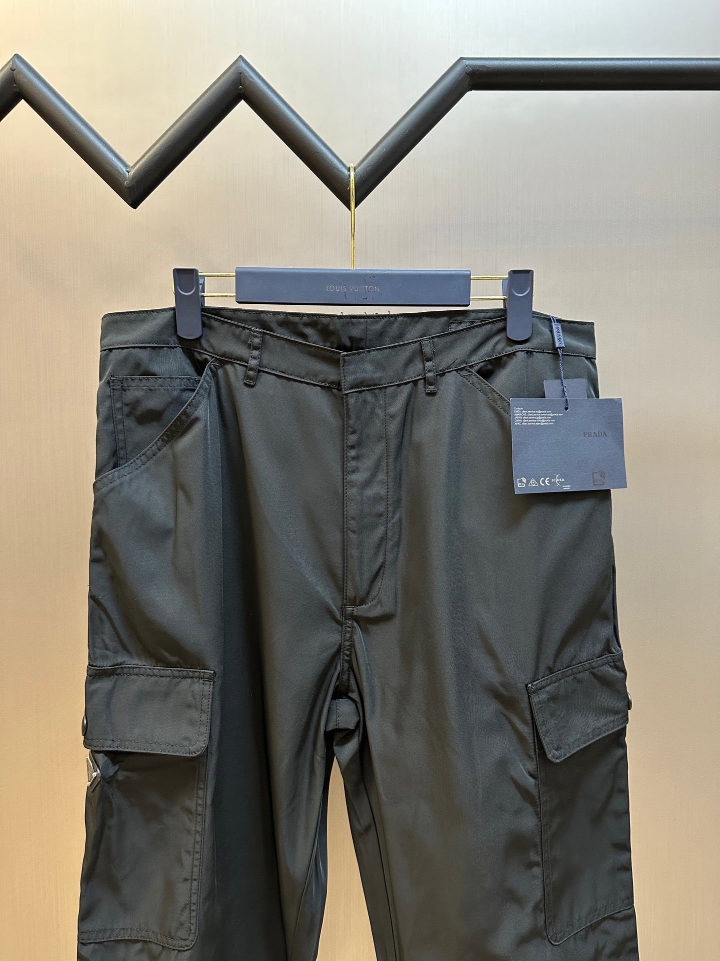 LuxluxHouse Best Quality Clothes Pants Prada