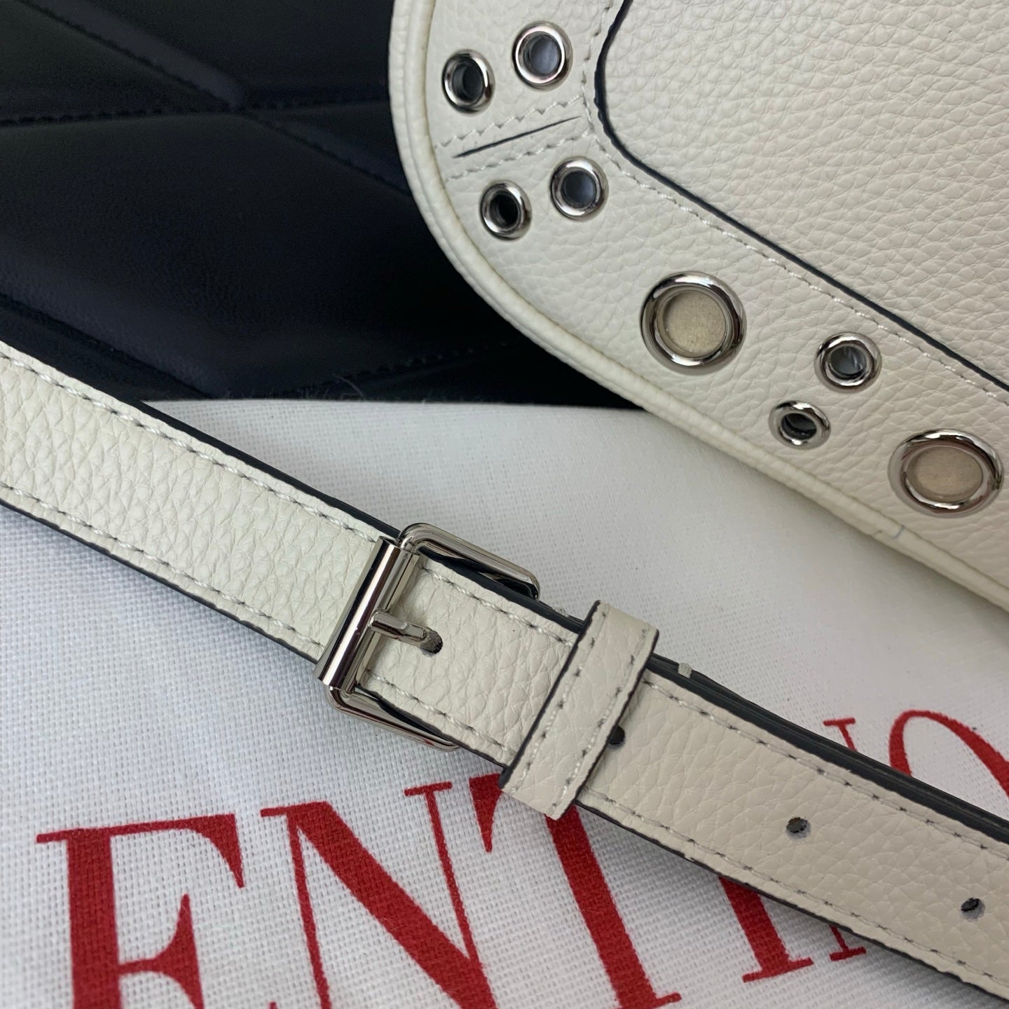 LuxluxHouse Best Quality Bags Valentino Women