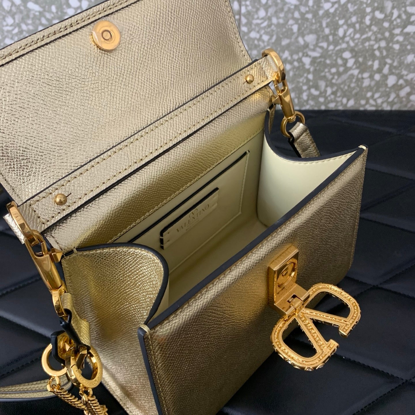 LuxluxHouse Best Quality Bags Valentino Women
