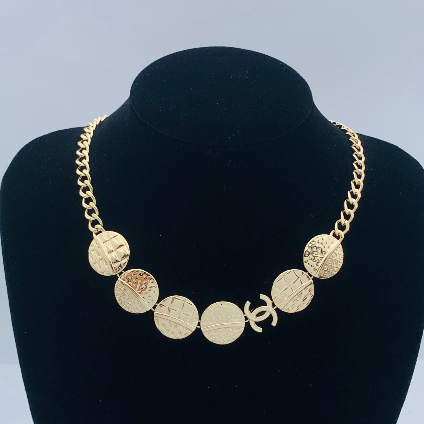 LuxluxHouse Low Price And High Quality Accessories Chanel