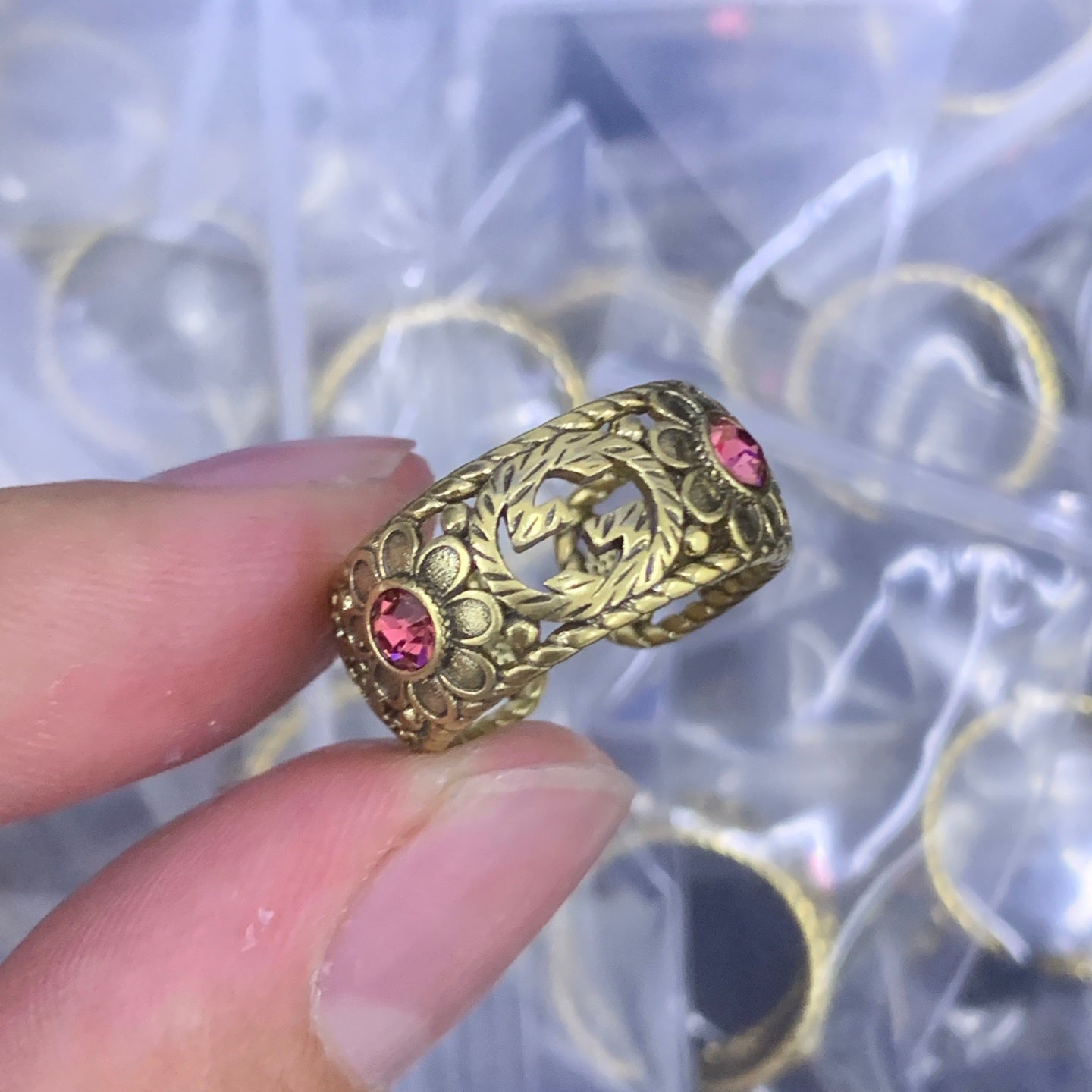 LuxluxHouse Low Price And High Quality Accessories Gucci
