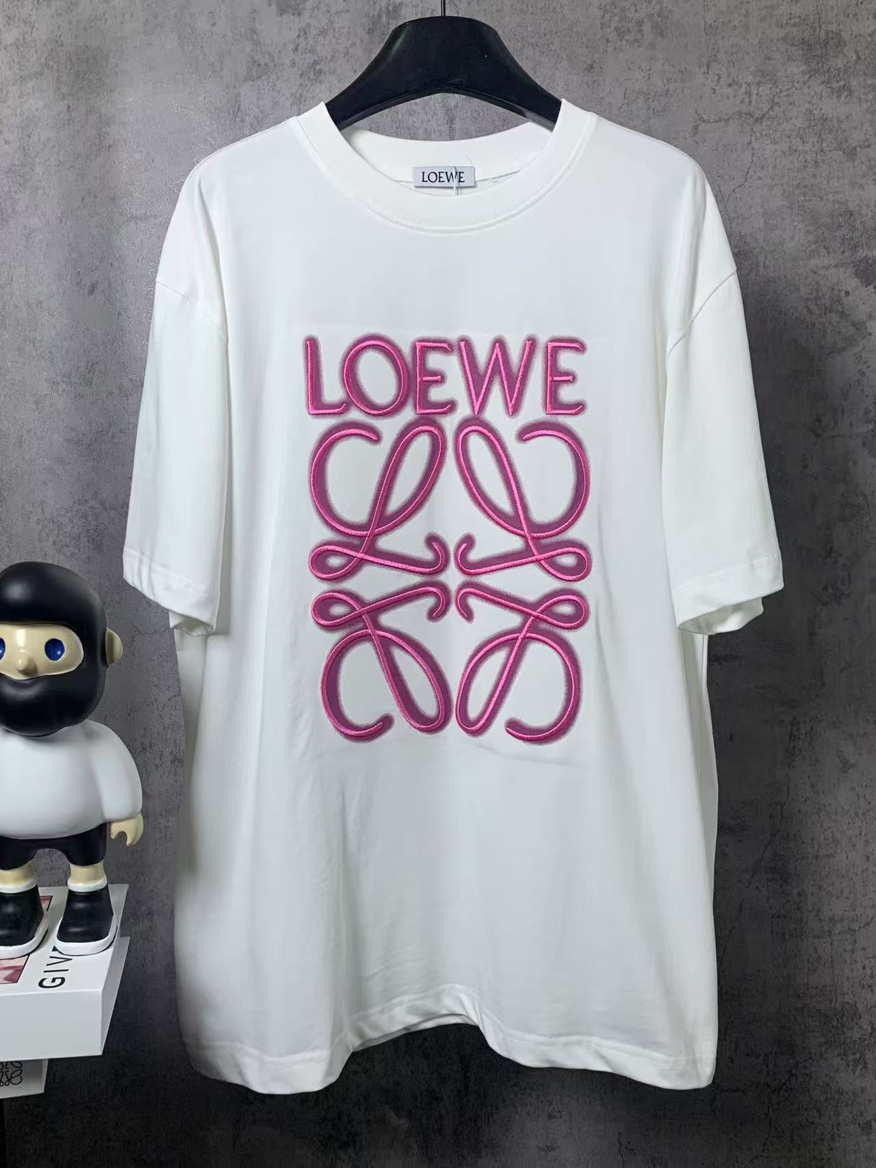 LuxluxHouse Best Quality Clothes T-shirt Loewe