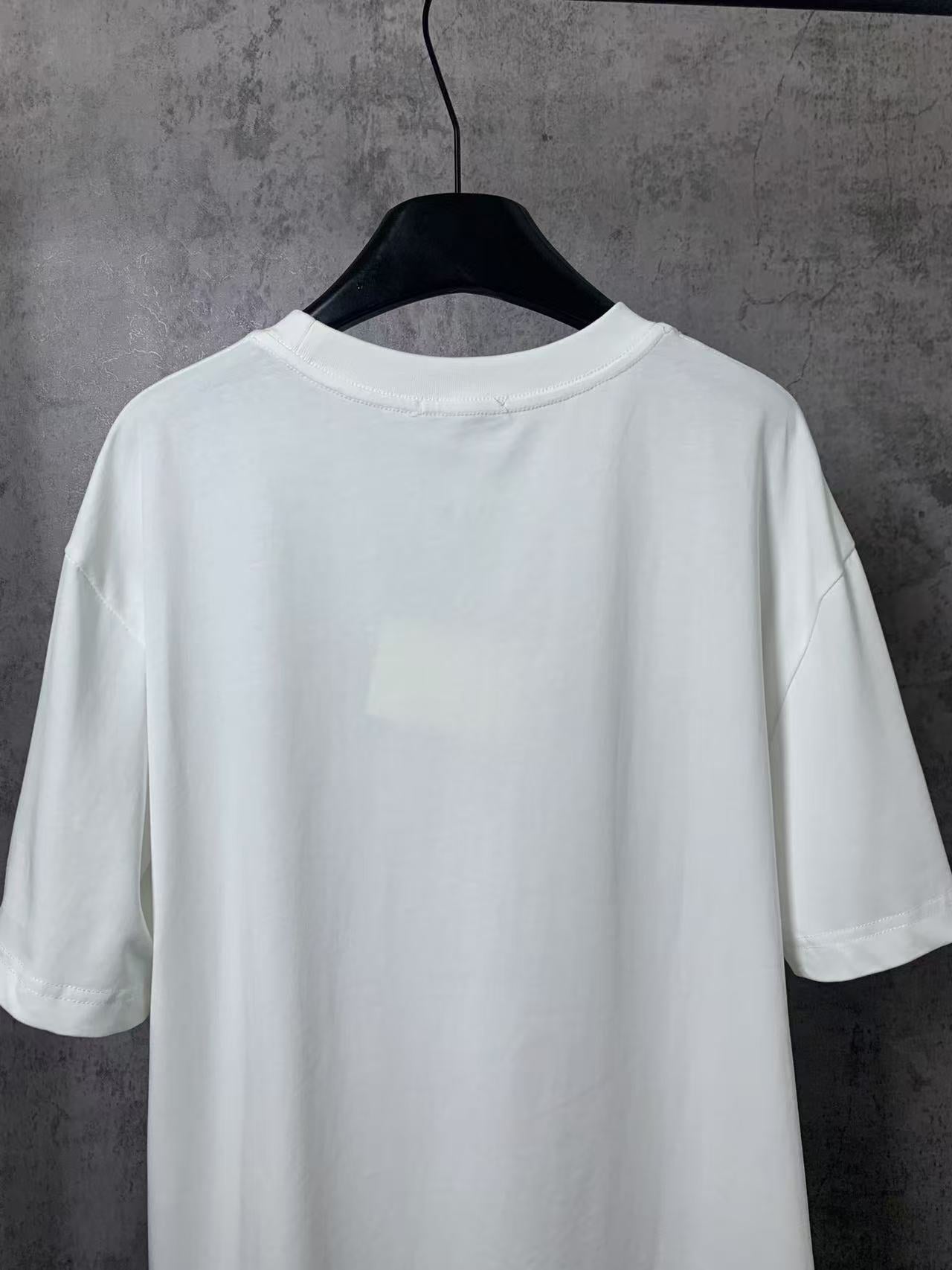 LuxluxHouse Best Quality Clothes T-shirt Loewe