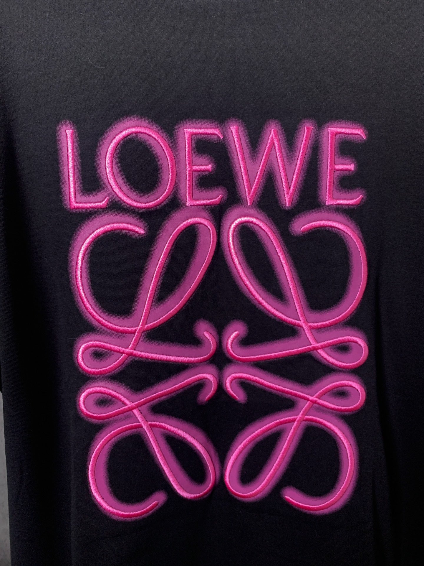LuxluxHouse Best Quality Clothes T-shirt Loewe