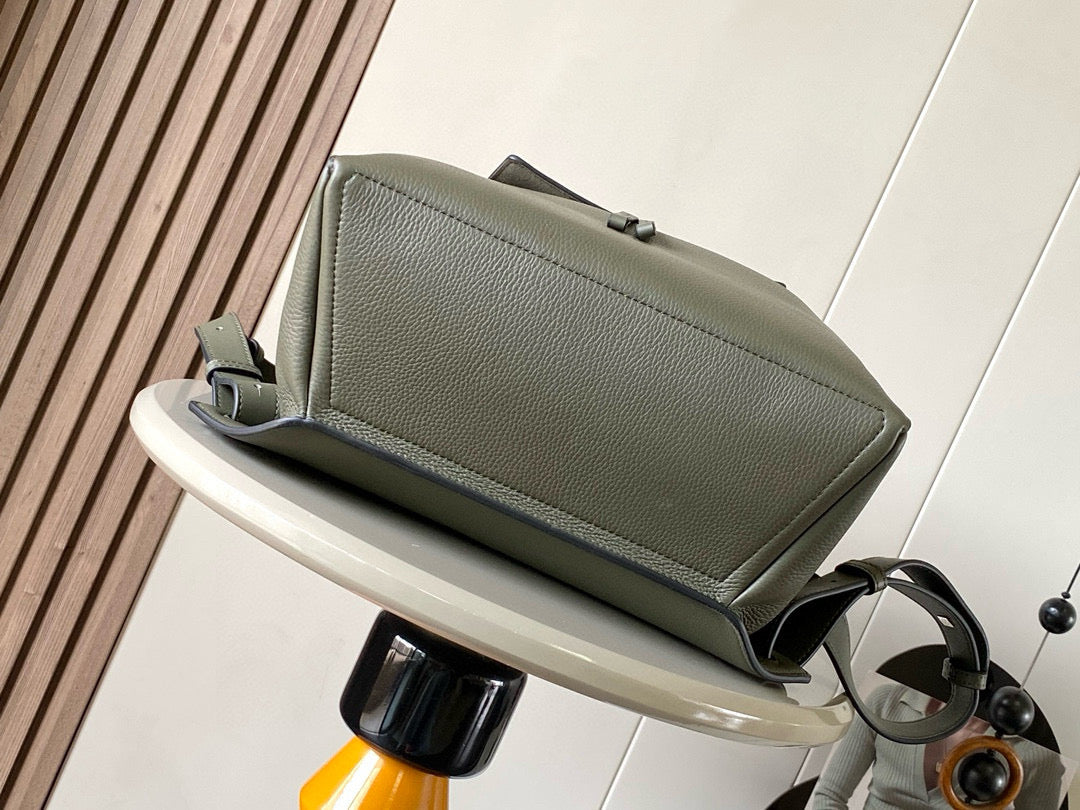 LuxluxHouse Best Quality Bags Loewe Men