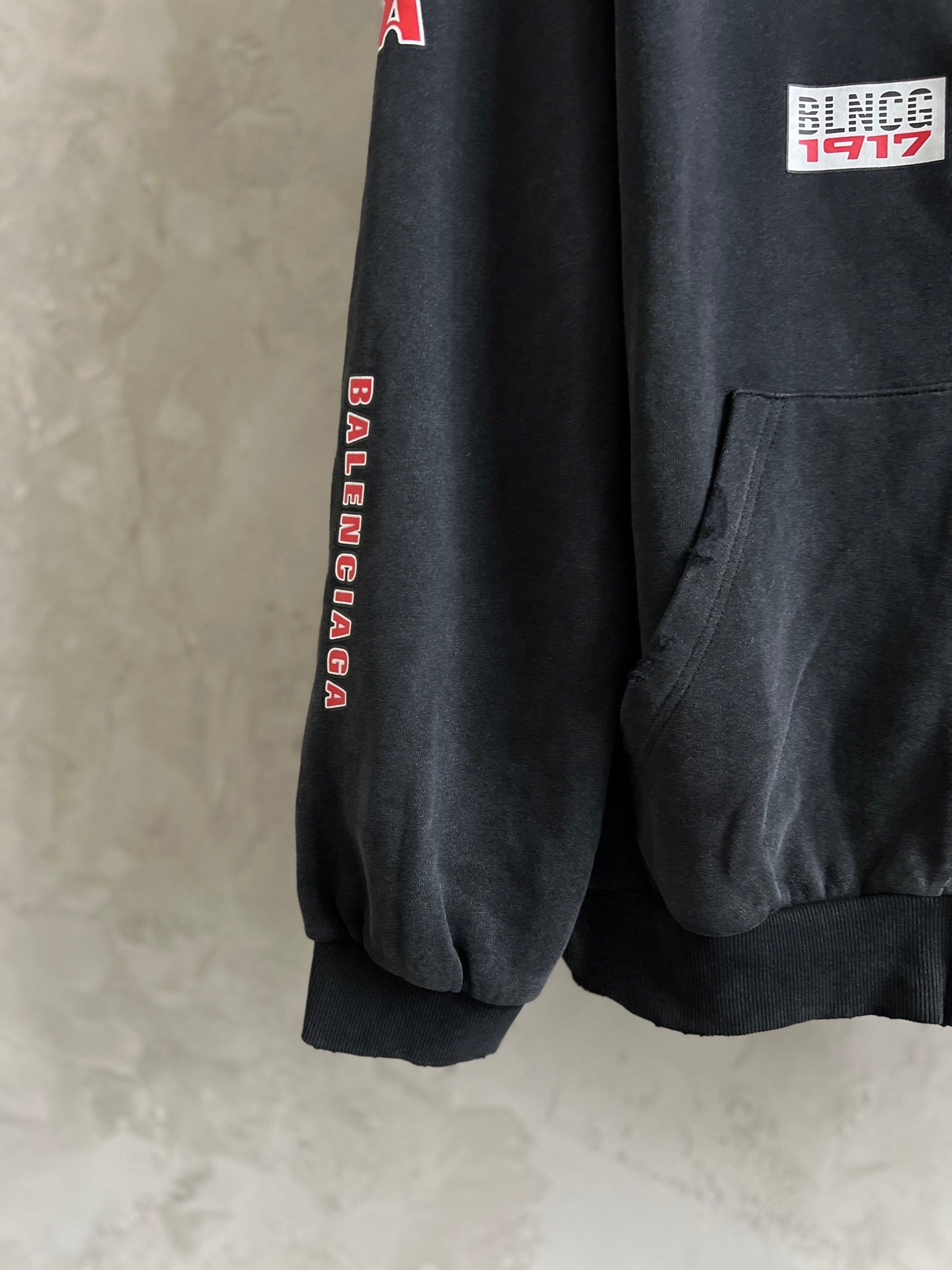 LuxluxHouse Best Quality Clothes Balenciaga Coats & Jackets Hoodie & Sweater
