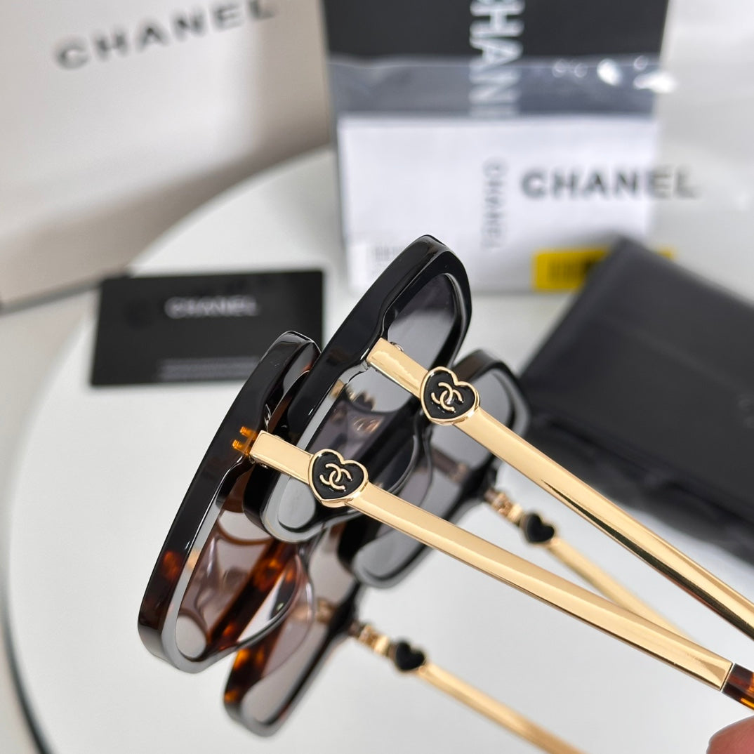LuxluxHouse Best Quality Glasses Chanel