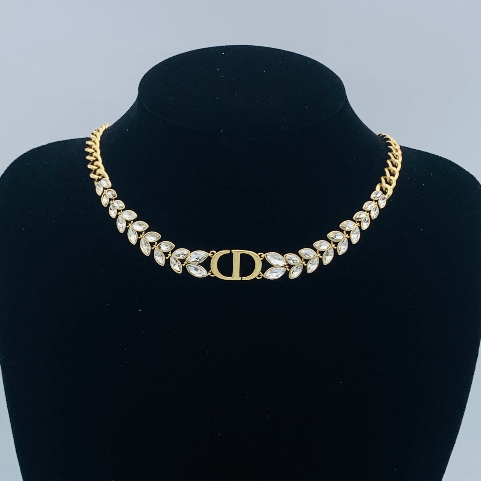 LuxluxHouse Low Price And High Quality Accessories Dior