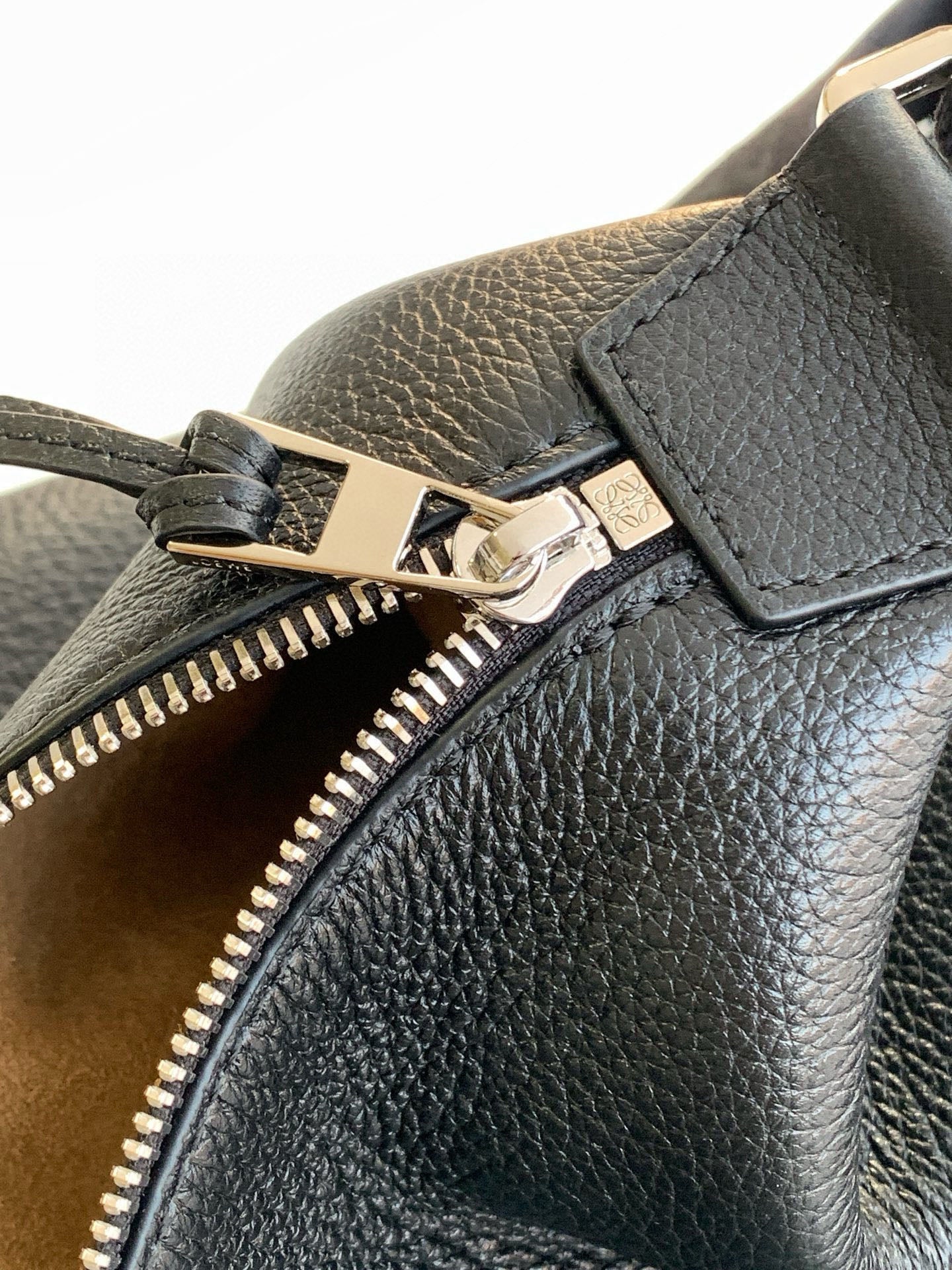 LuxluxHouse Best Quality Bags Loewe Men