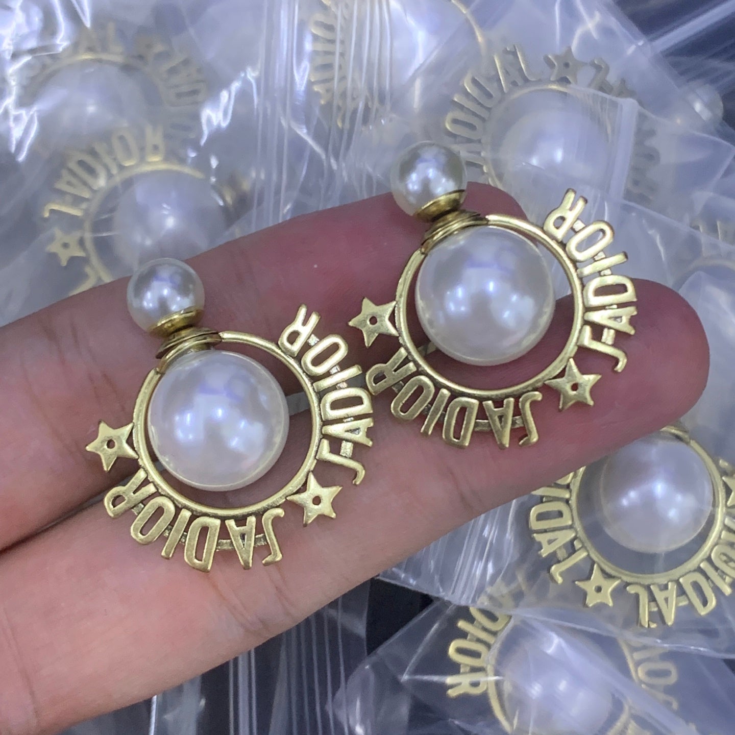 LuxluxHouse Low Price And High Quality Accessories Dior
