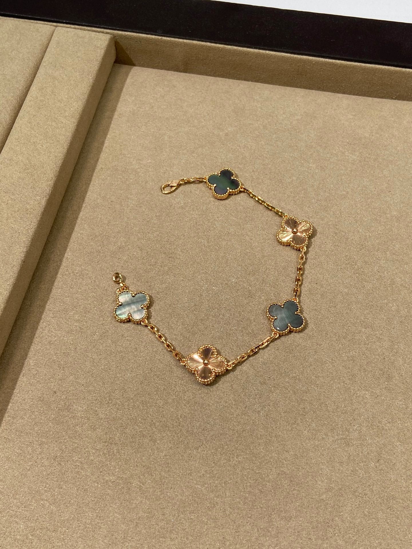 LuxluxHouse Best Quality Accessories Bracelet Van Cleef & Arpels