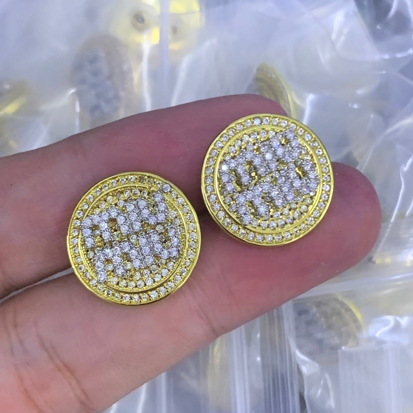 LuxluxHouse Low Price And High Quality Accessories Miu Miu