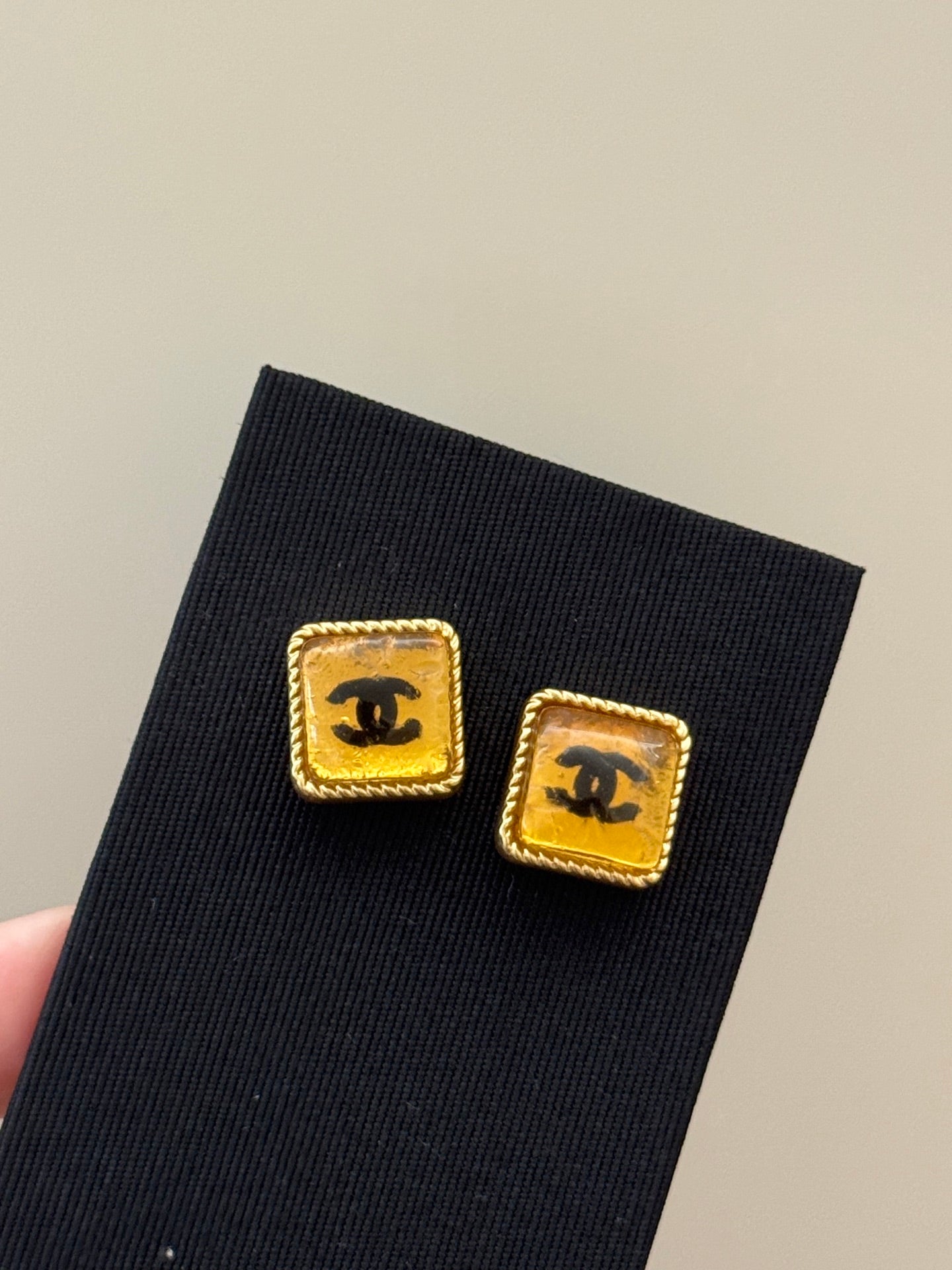 LuxluxHouse Low Price And High Quality Accessories Chanel