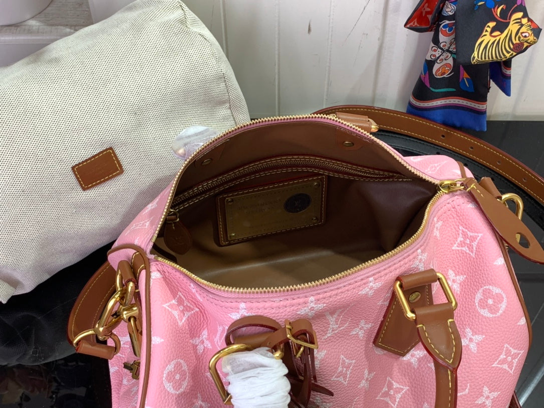 LuxluxHouse Best Quality Bags Louis Vuitton Women Men