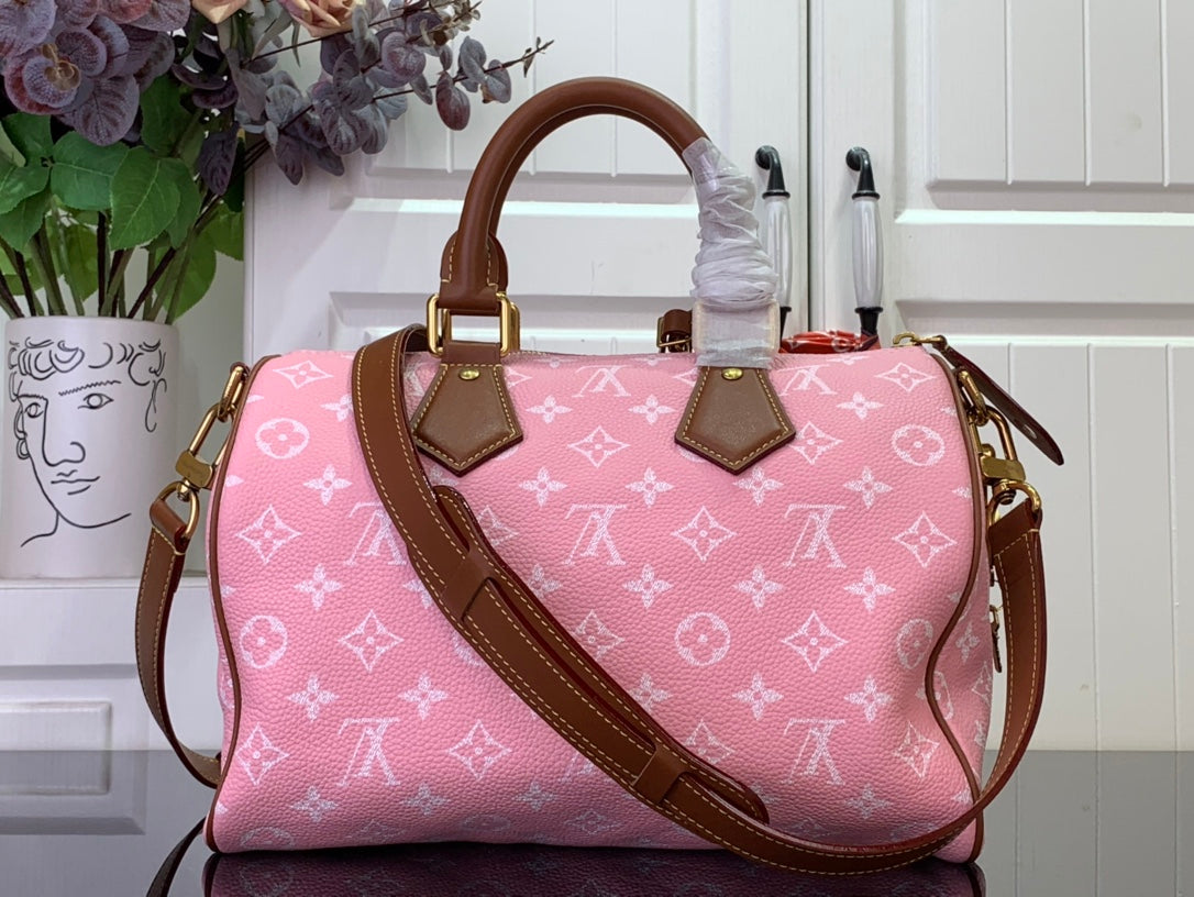 LuxluxHouse Best Quality Bags Louis Vuitton Women Men