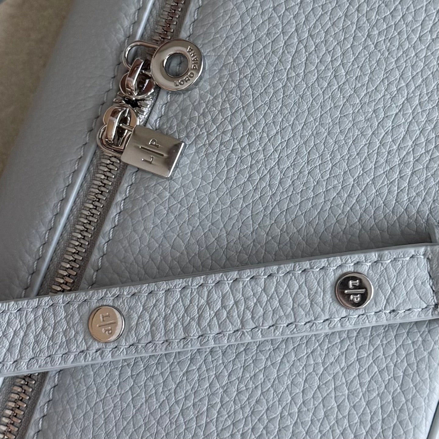 LuxluxHouse Best Quality Bags Loro Piana Women