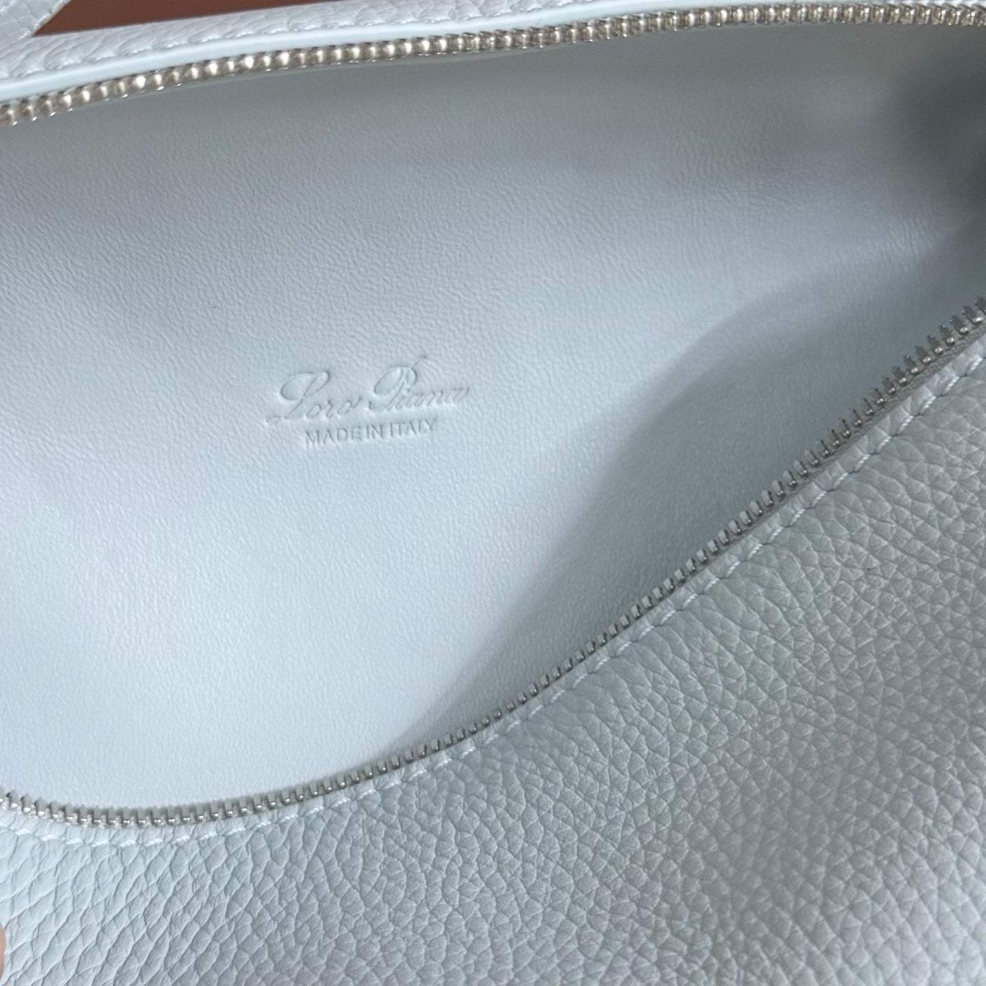 LuxluxHouse Best Quality Bags Loro Piana Women