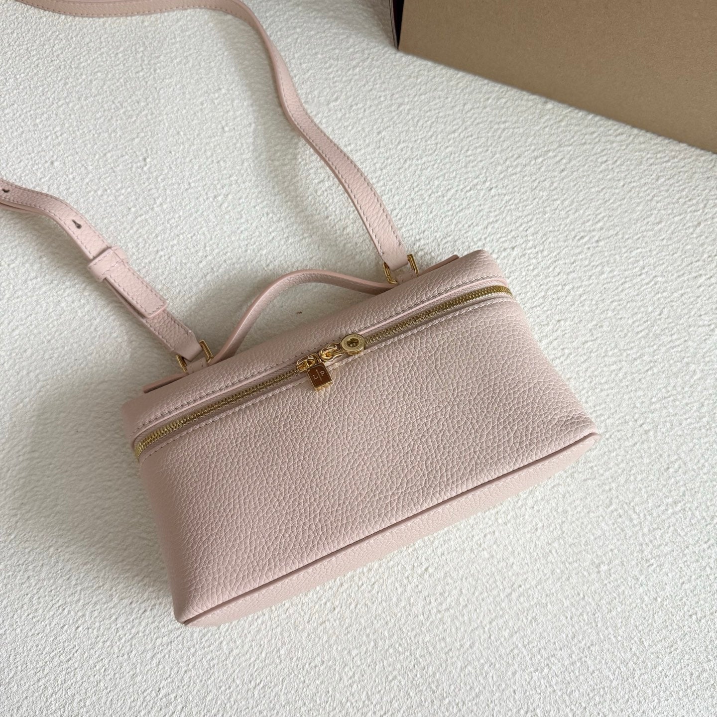 LuxluxHouse Best Quality Bags Loro Piana Women