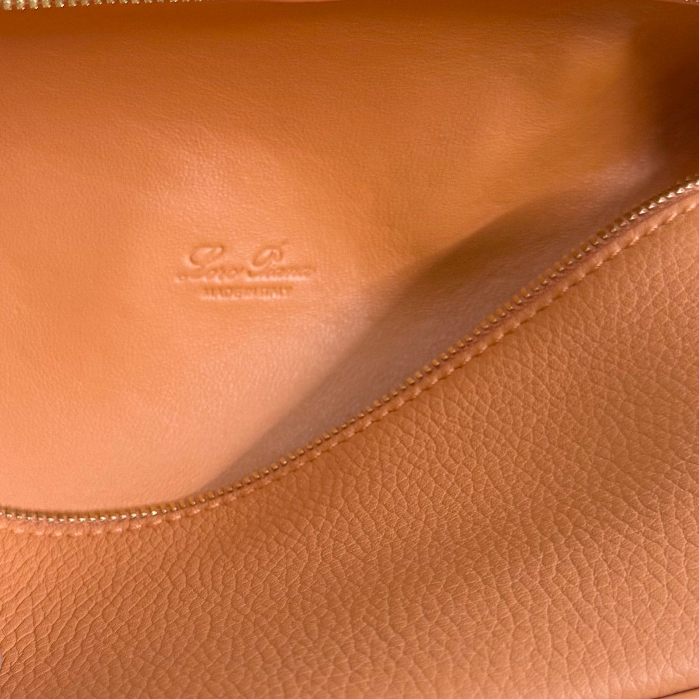 LuxluxHouse Best Quality Bags Loro Piana Women
