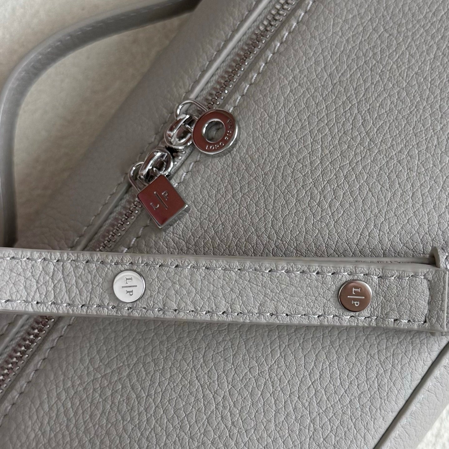 LuxluxHouse Best Quality Bags Loro Piana Women