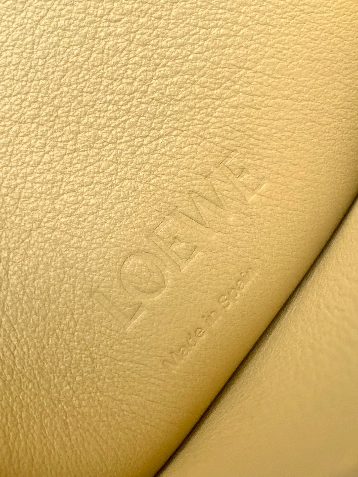 LuxluxHouse Best Quality Bags Loewe