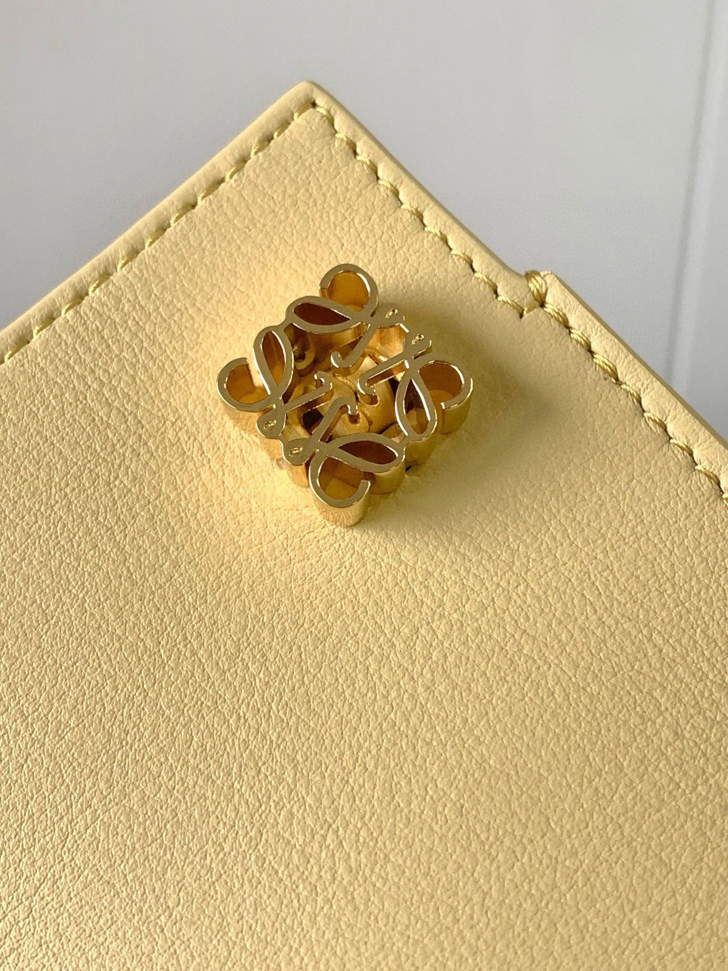 LuxluxHouse Best Quality Bags Loewe