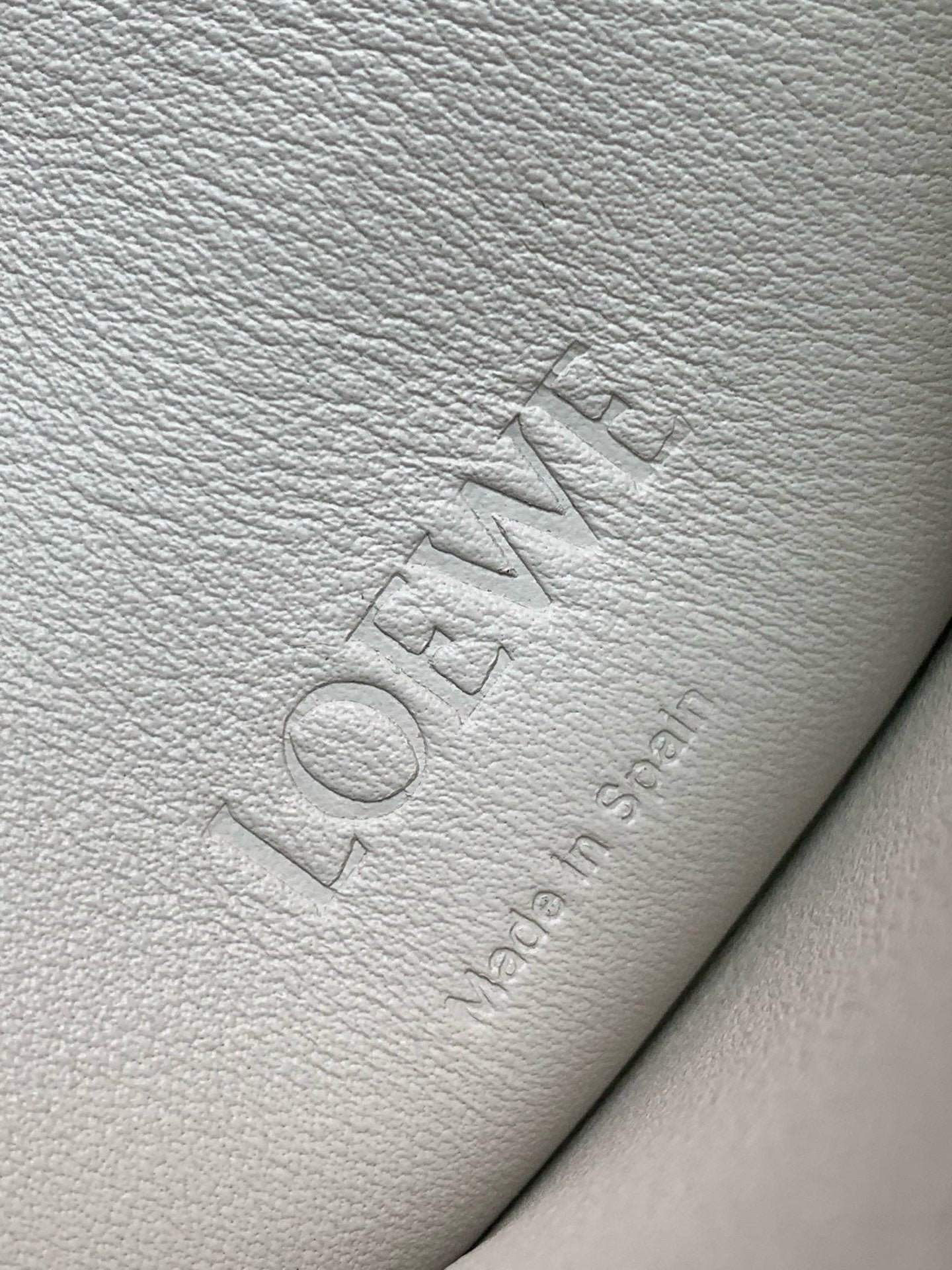 LuxluxHouse Best Quality Bags Loewe