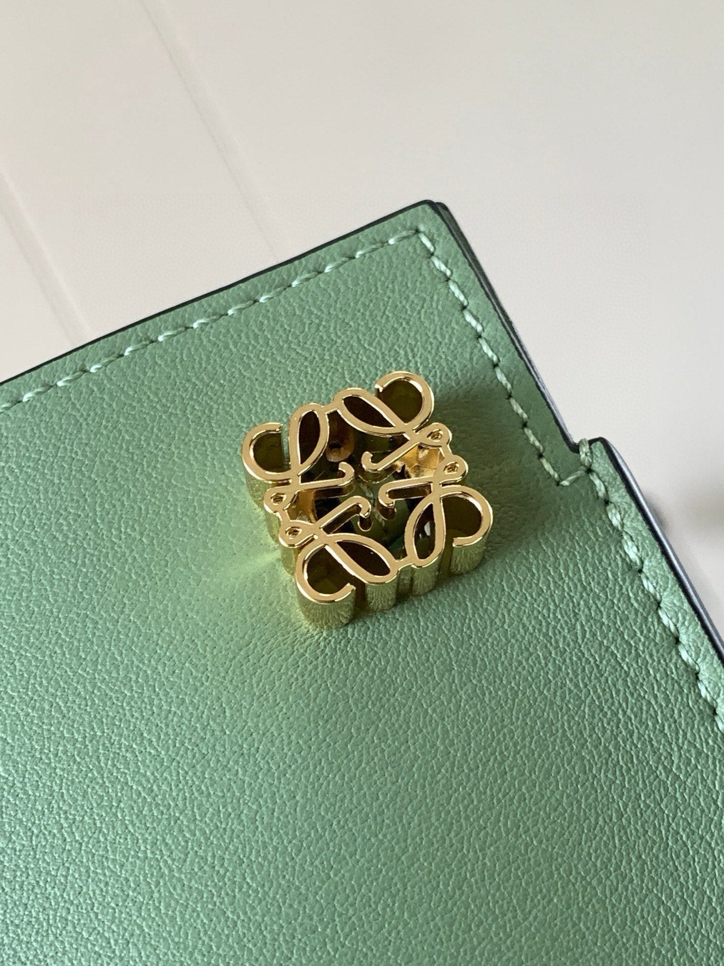 LuxluxHouse Best Quality Bags Loewe