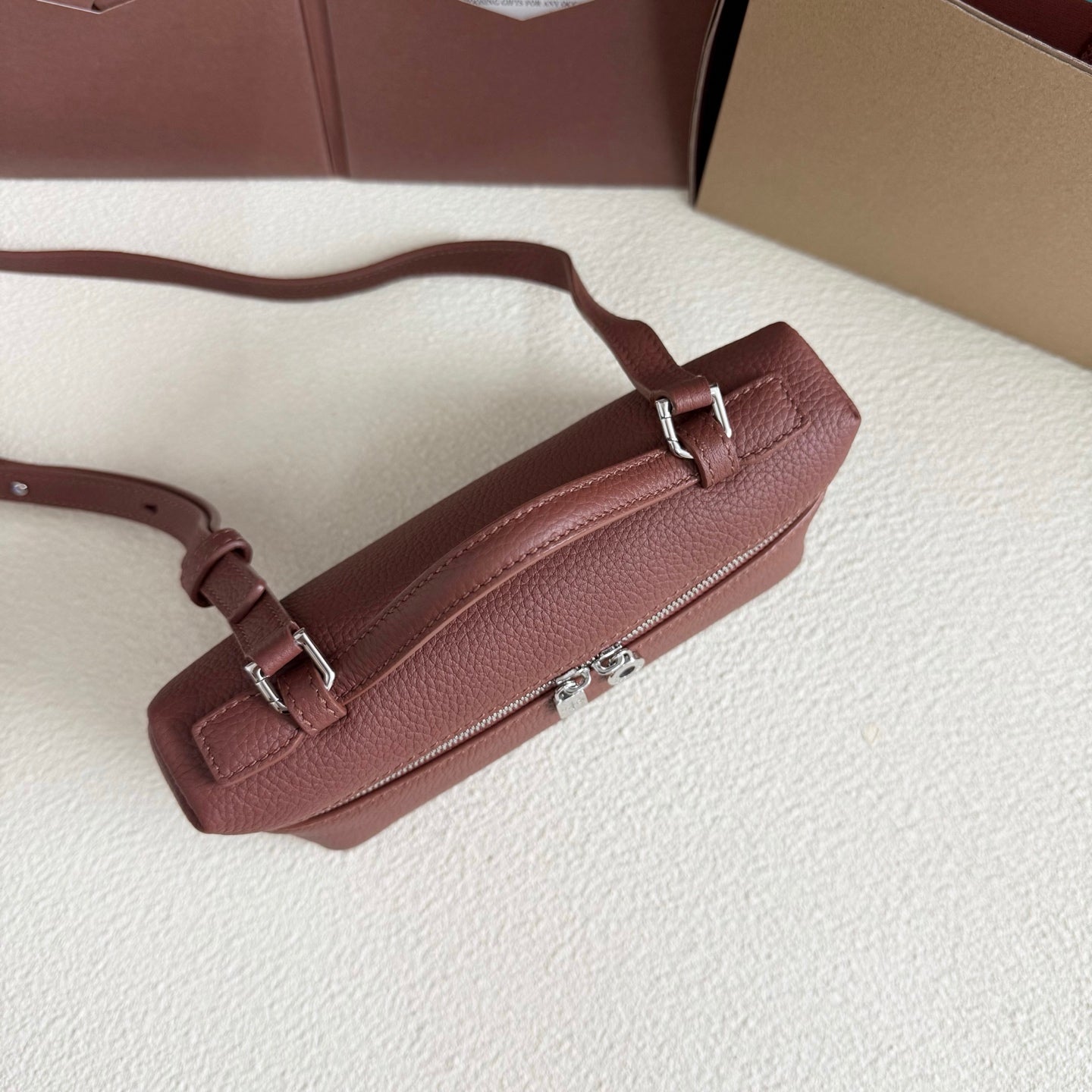 LuxluxHouse Best Quality Bags Loro Piana Women