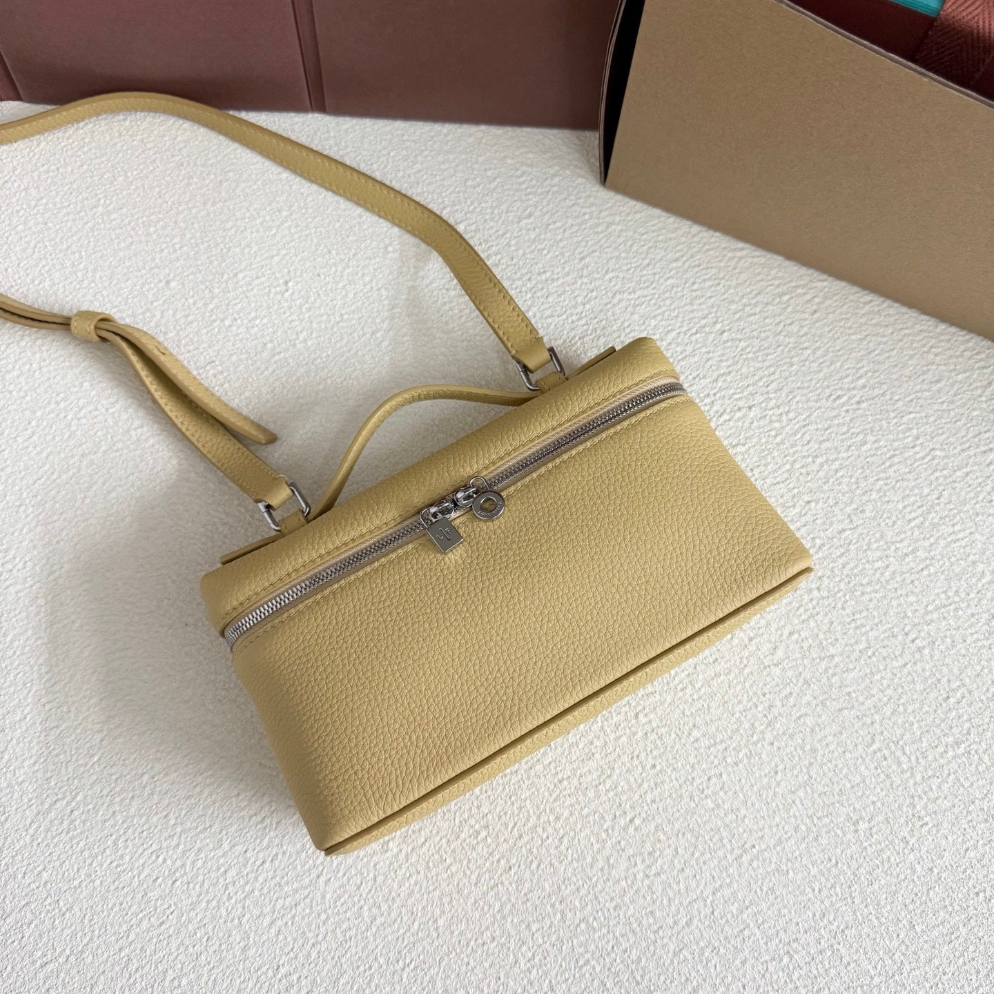 LuxluxHouse Best Quality Bags Loro Piana Women