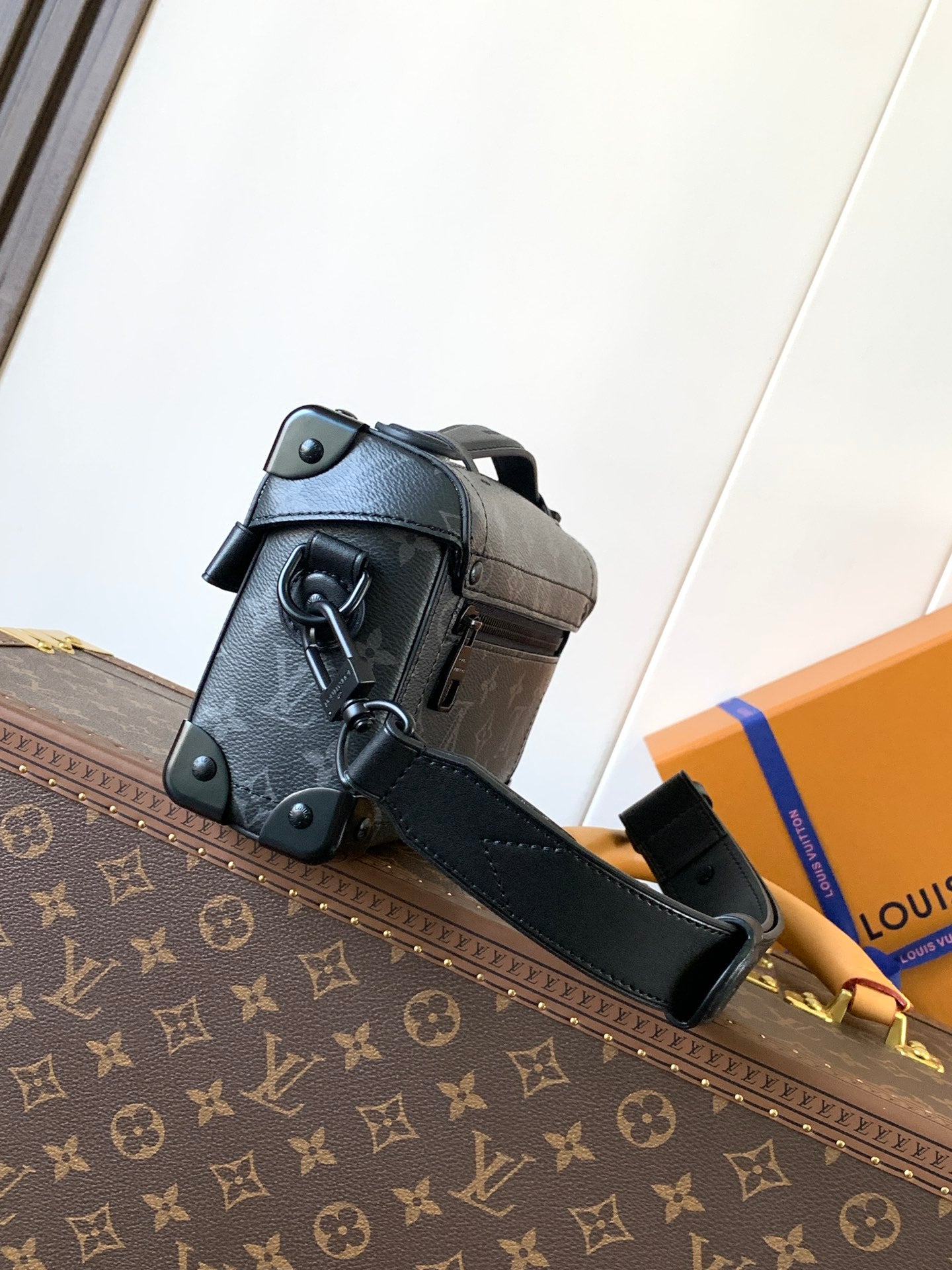 LuxluxHouse Best Quality Bags Louis Vuitton Men