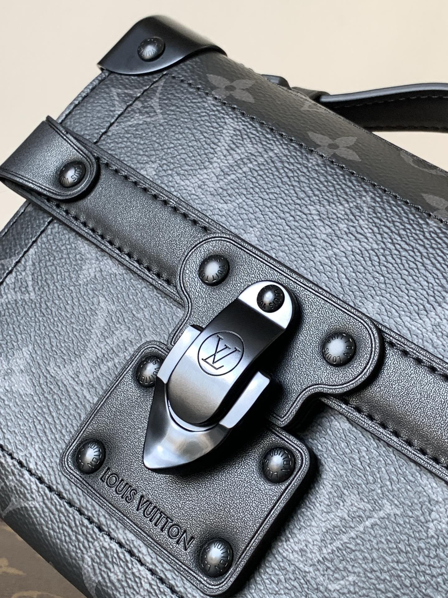 LuxluxHouse Best Quality Bags Louis Vuitton Men