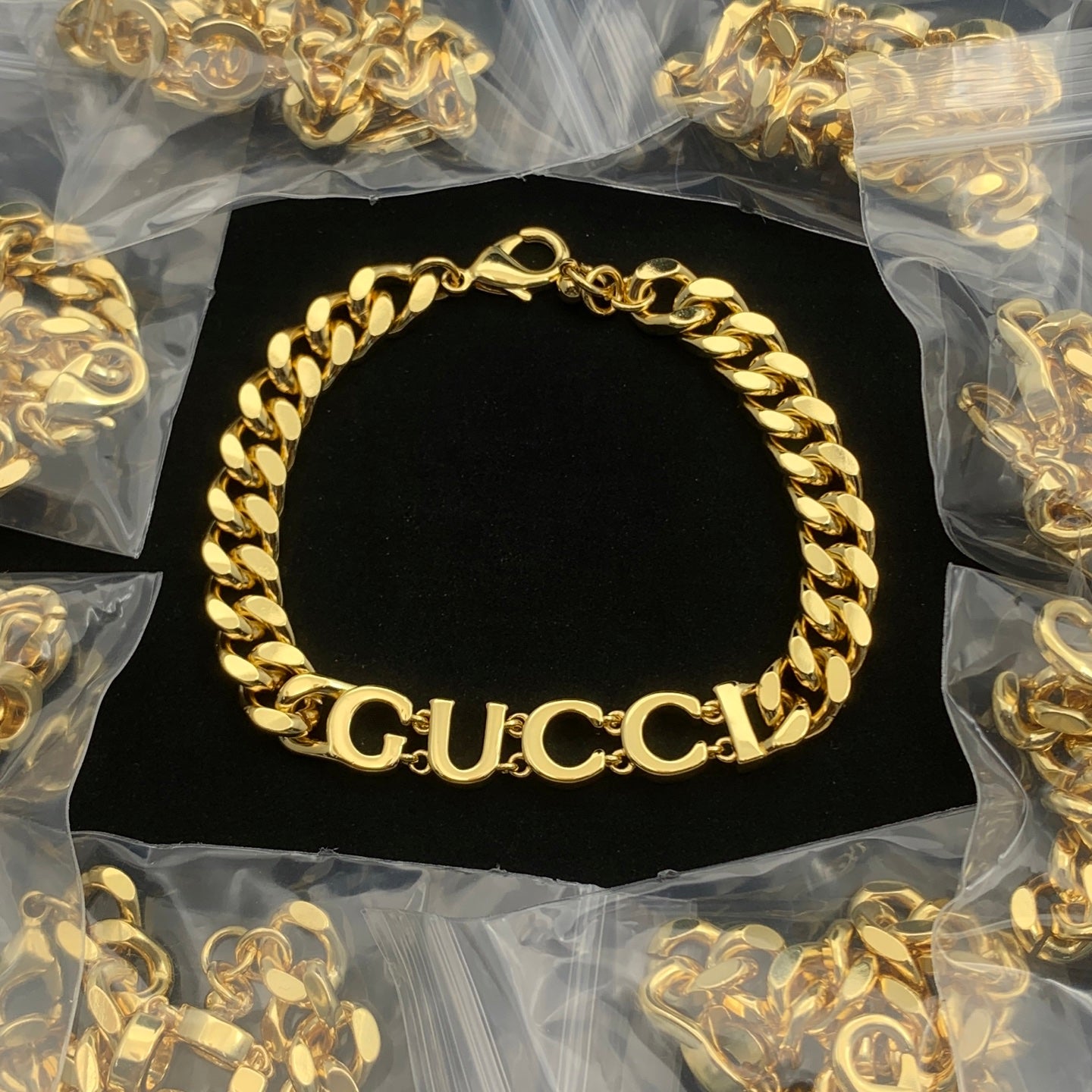 LuxluxHouse Low Price And High Quality Accessories Gucci