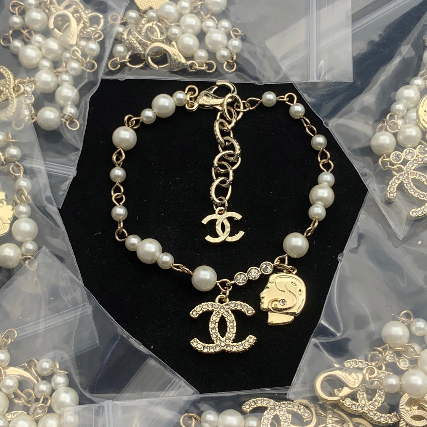 LuxluxHouse Low Price And High Quality Accessories Chanel